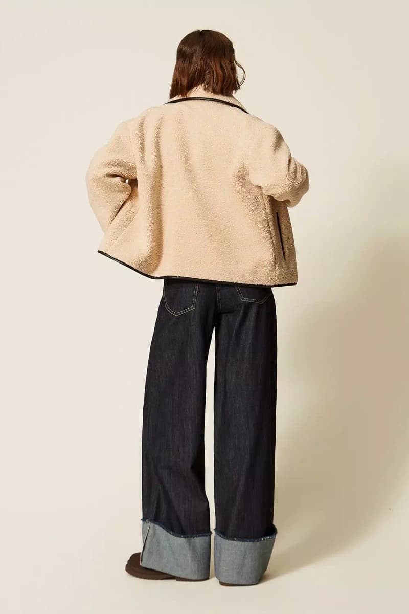 Caban in faux fur con alamari e dettagli effetto pelle | TWINSET - 2