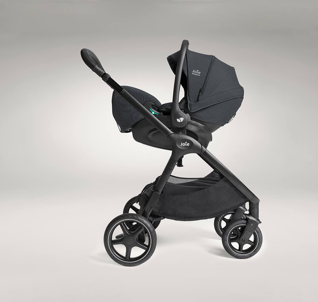 Passeggino Joie Signature Finiti con Parapioggia e Adattatori – Ebony