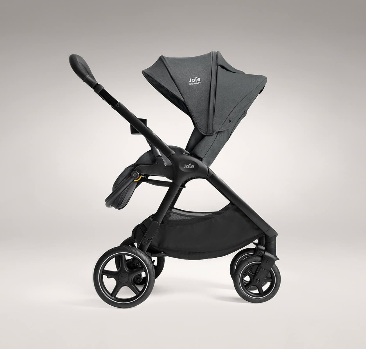 Passeggino Joie Signature Finiti con Parapioggia e Adattatori – Ebony
