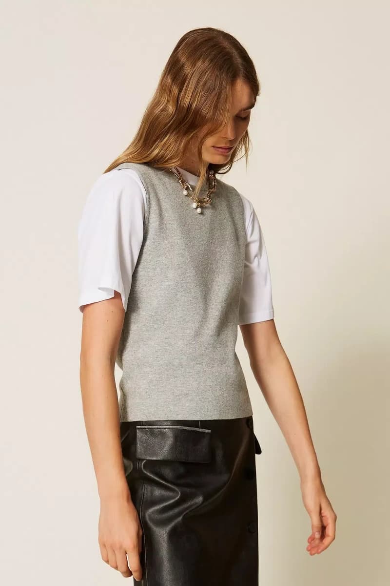 Top smanicato fitted in maglia | TWINSET - 4