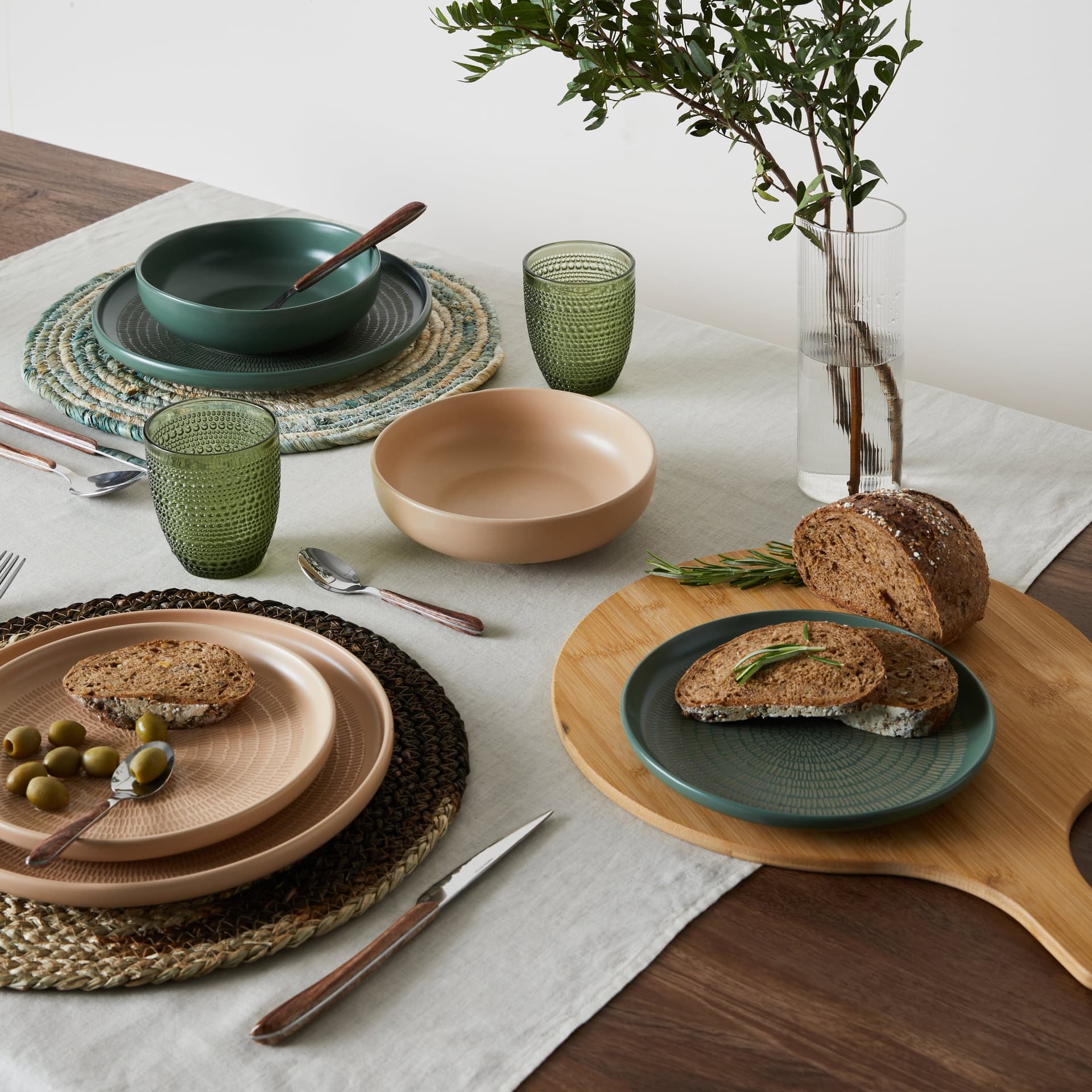 Servizio Piatti Sand 18 Pezzi in Stoneware Verde Green, Set Tavola in Gres Ceramico per 6 Persone, Design Moderno ed Elegante - 2