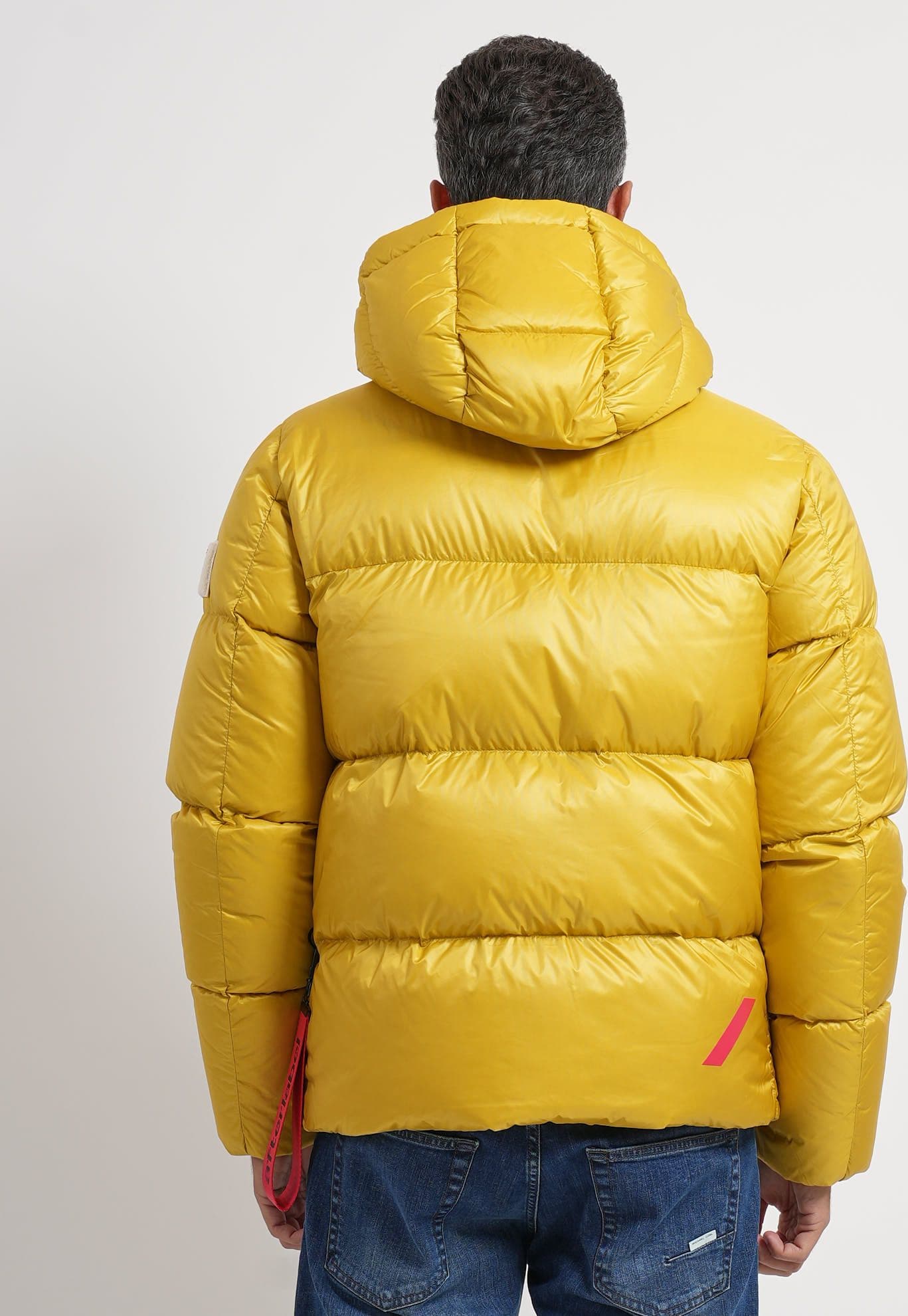 After Label  Giacconi Giallo - 4