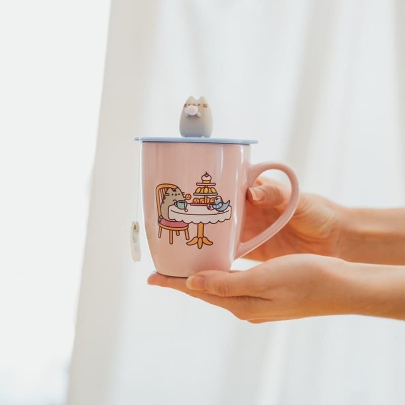 Pusheen - Tazza in ceramica con coperchio in silicone e figura 3D, 350 ml - 6
