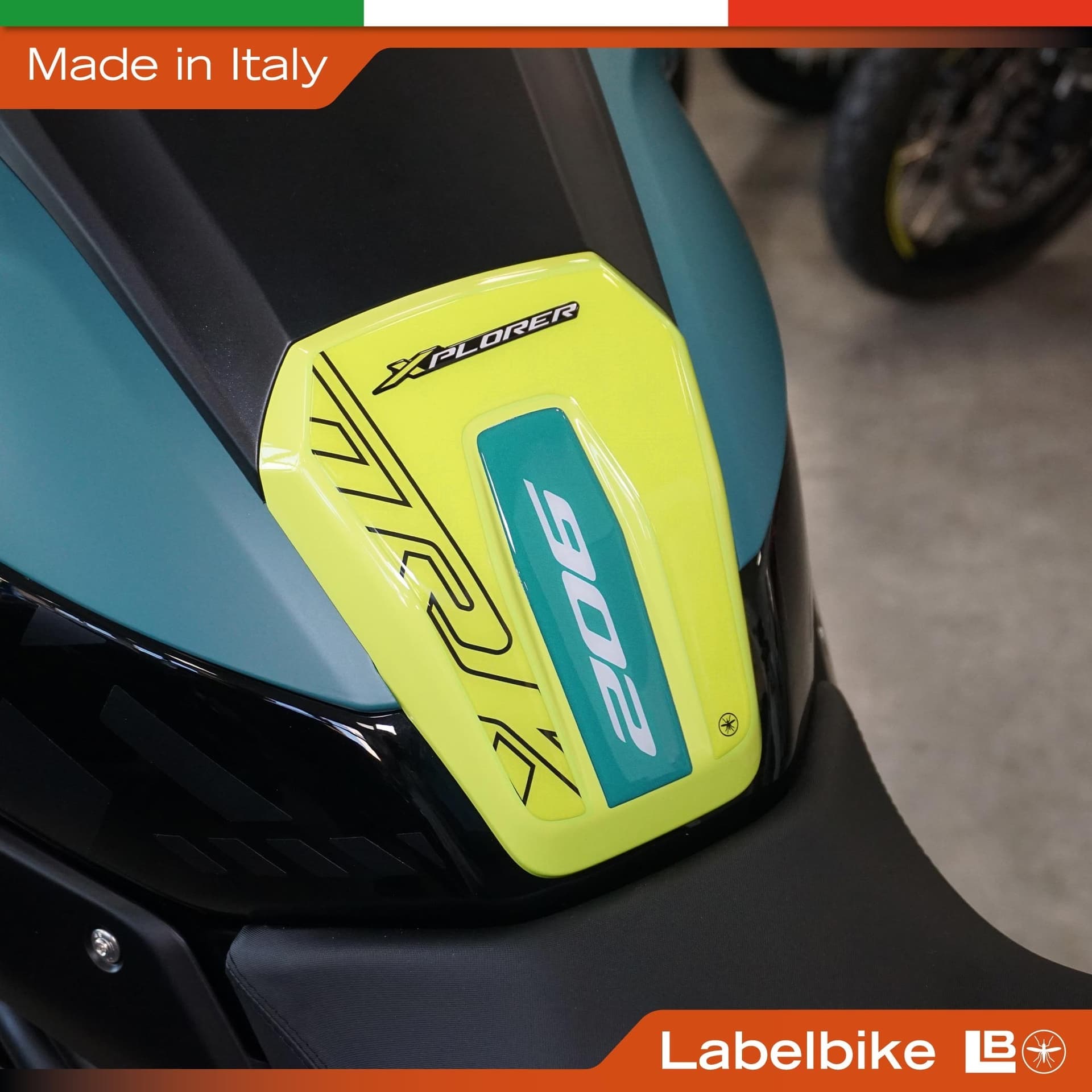 Adesivo Paraserbatoio moto compatibile con Benelli TRK 902 Xplorer 2026 - 15