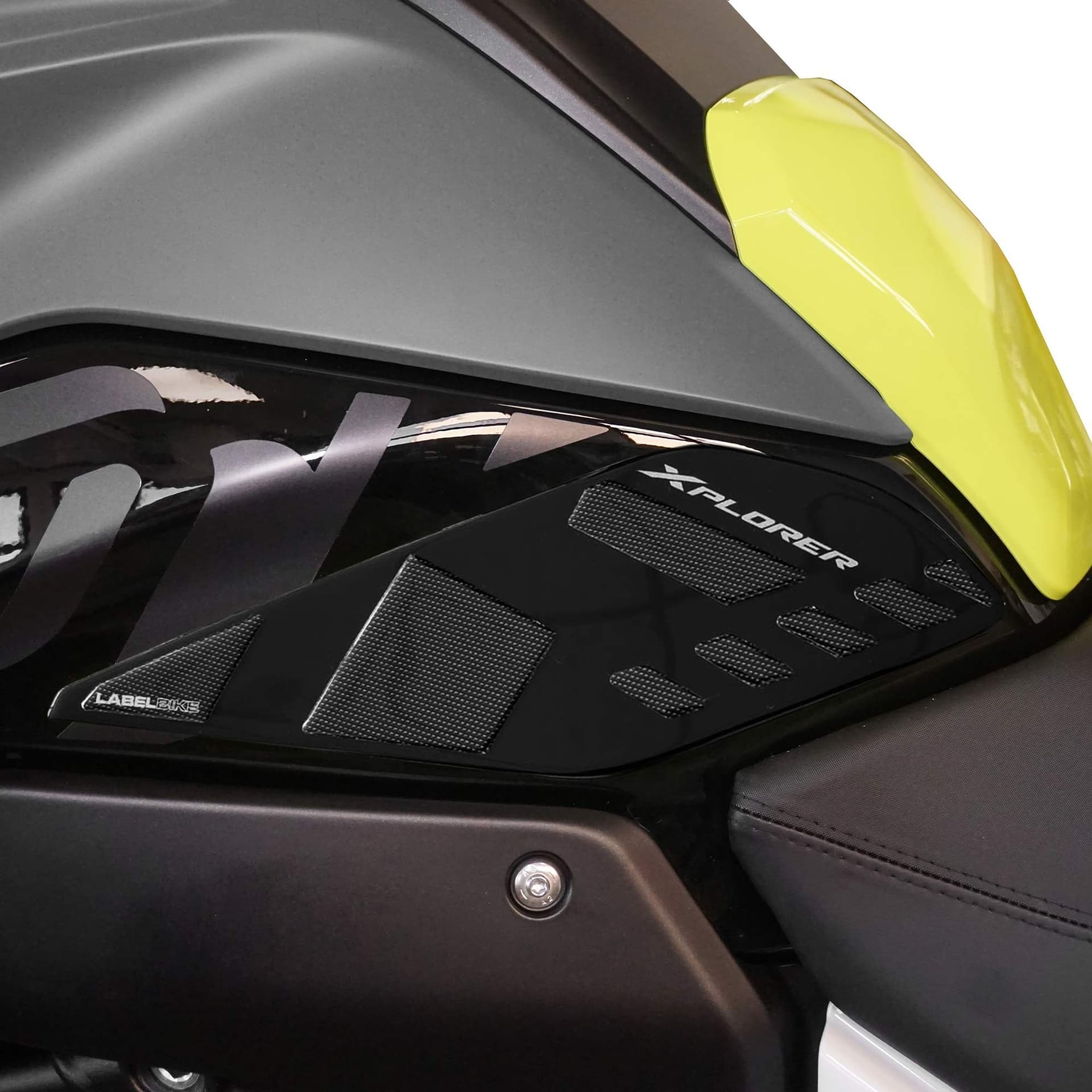 Adesivi 3D Laterali Serbatoio compatibile con Benelli TRK 902 Xplorer 2026 - 8