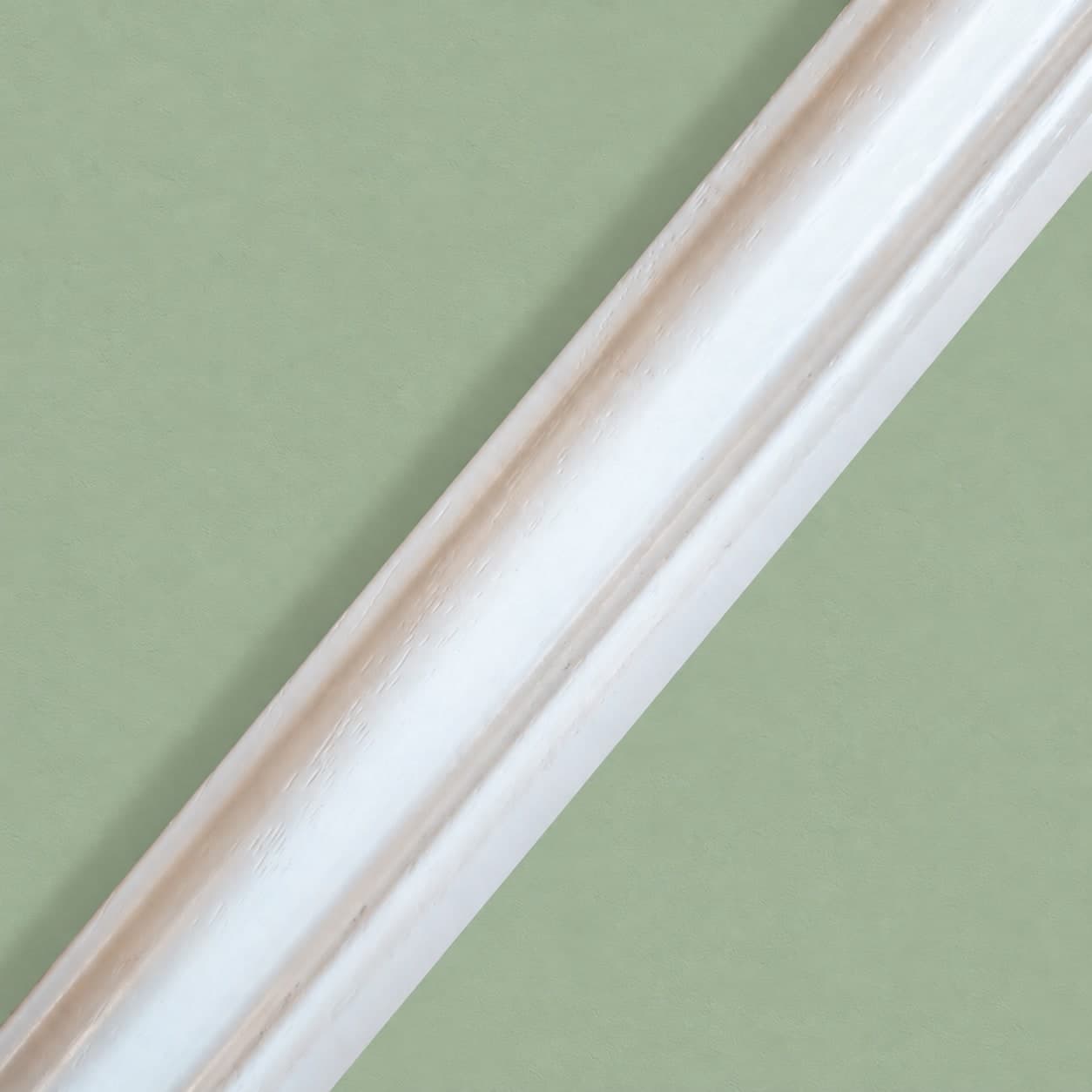 Profilo Bugna per Boiserie in Legno Massello di Ayous Bianco Laccato 30x18 mm con Gola 4x6 mm – Barra da 2,25 m - 4
