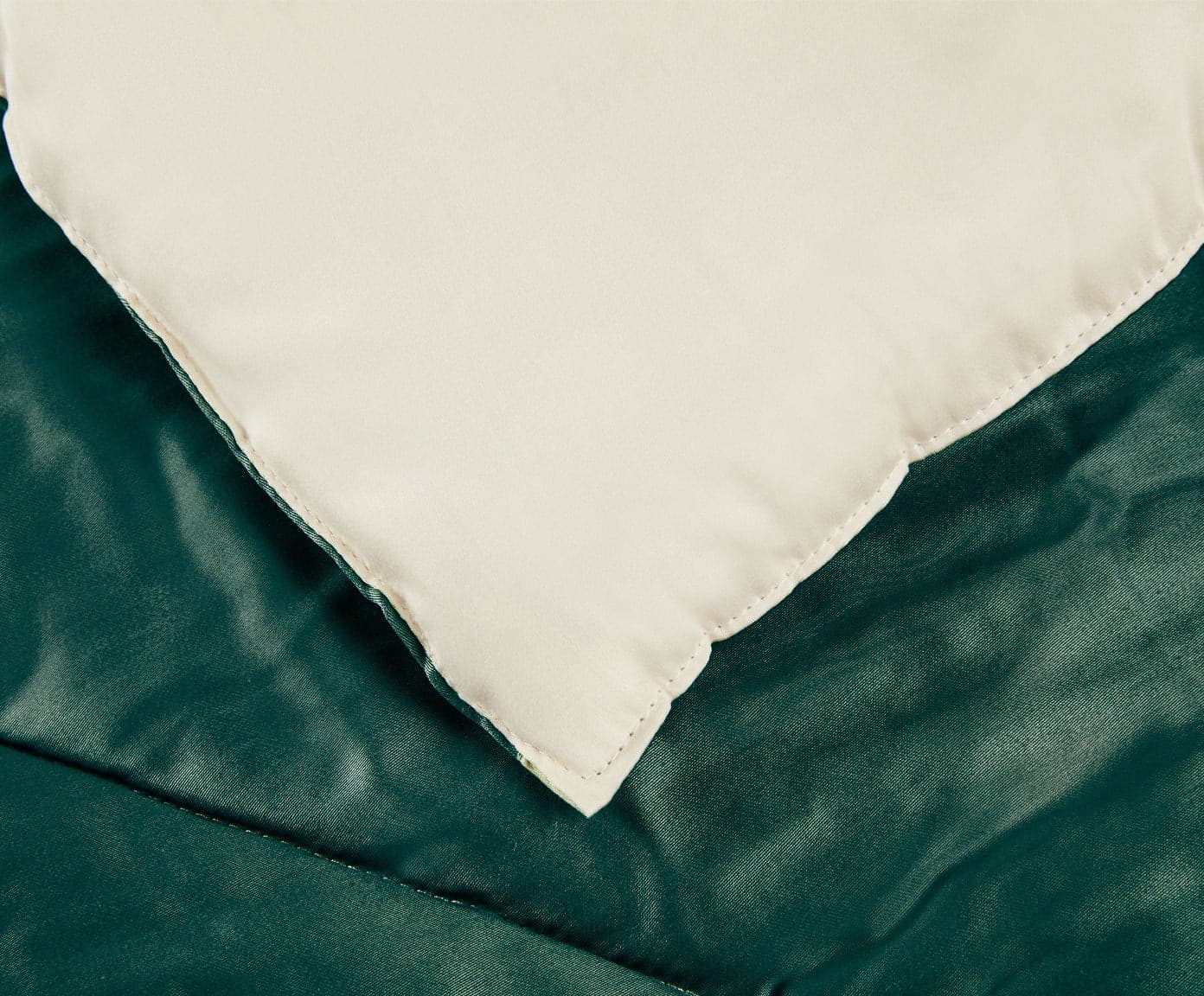 Trapuntino 100g bifaccia-double face in raso di puro cotone Made in Italy Verde Smeraldo/Beige - 3