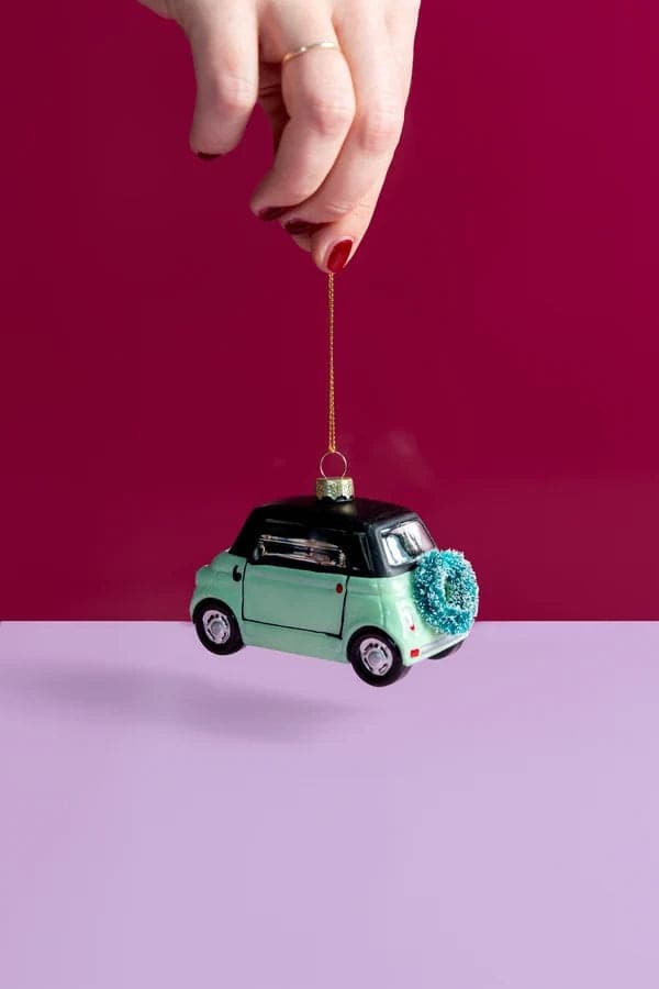 Decorazione Natalizia Auto City Car Verde Menta in Vetro da Appendere, Addobbo a Forma di Macchina per Albero di Natale, 10 cm - 3