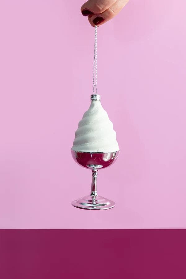 Decorazione Natalizia Coppa Gelato Soft Bianco e Argento in Vetro da Appendere, Addobbo per Albero di Natale, 12,5 cm - 2