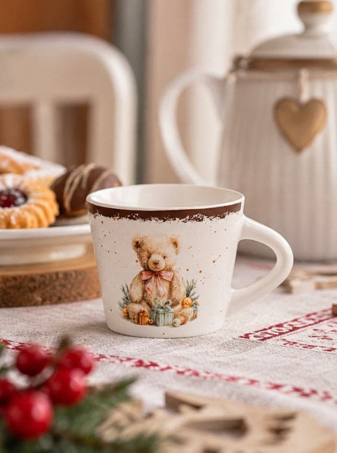 Set 6 Tazzine da Caffè NBC Winter Tale Orsacchiotto 90 ml in Ceramica Bianca con Decorazione Natalizia, Fiocco Rosa e Regali, Idea Regalo H&H - 3