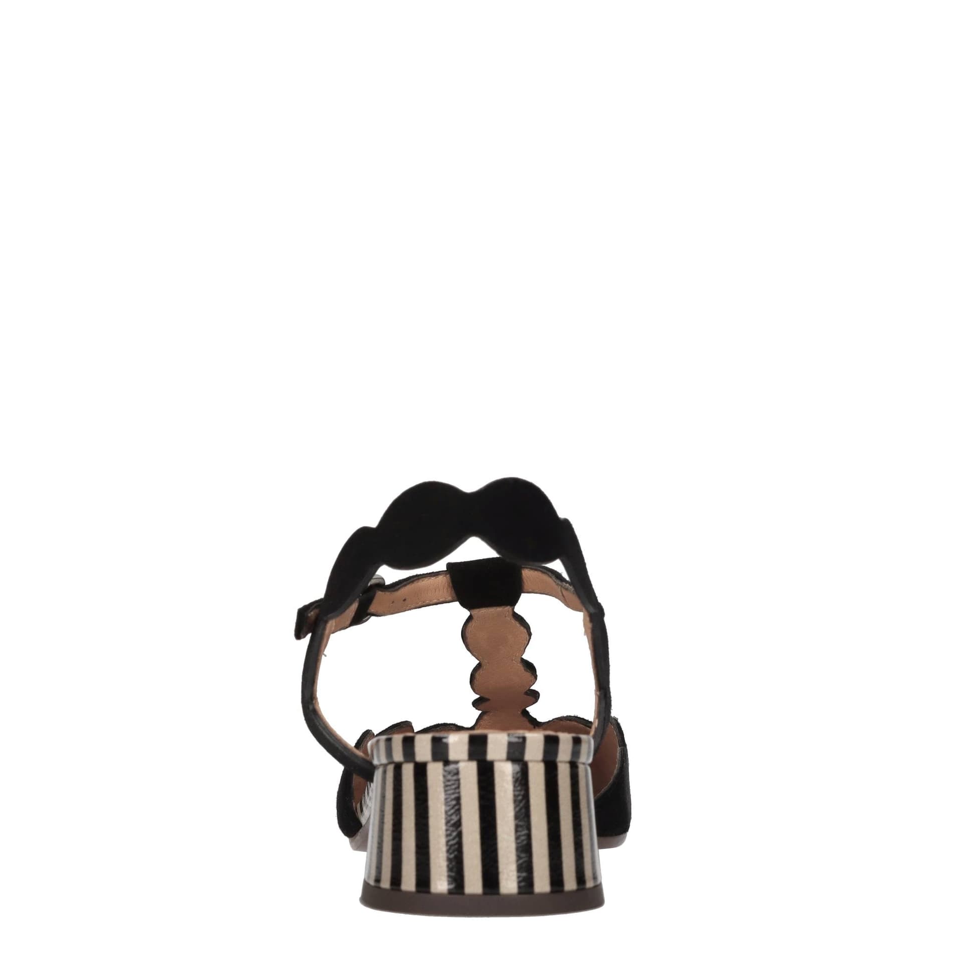 Chie Mihara  Scarpe con Tacco Nero - 2