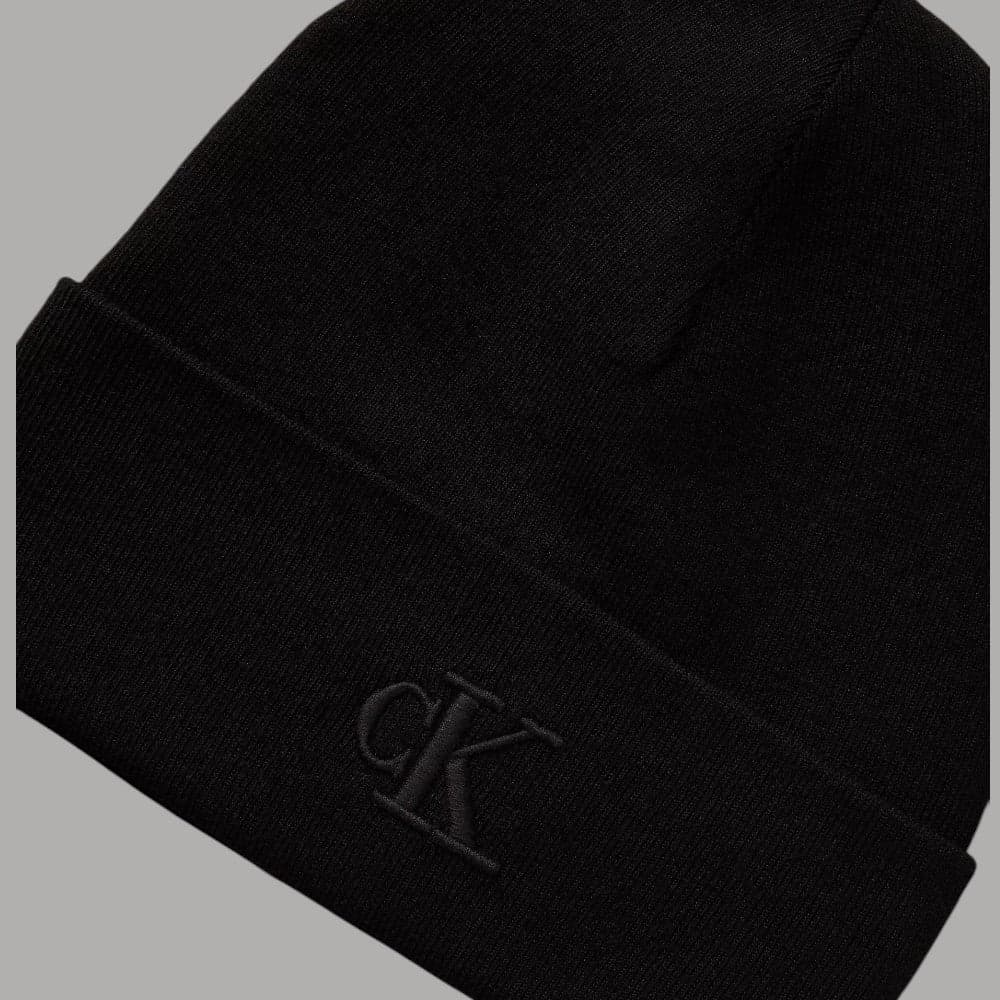 Berretto Calvin Klein Baine a costine con monogramma CK - 8