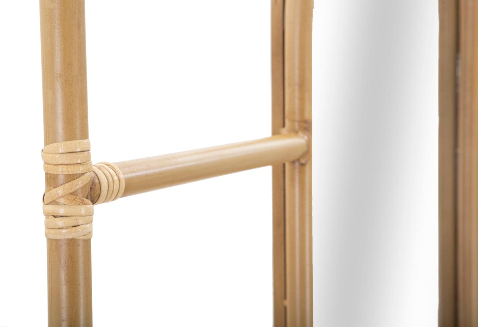 Specchio da terra in rattan con aste appendiabiti per bagni e camere da letto in Specchi da parete Decor Space - Altamura, commercioVirtuoso.it