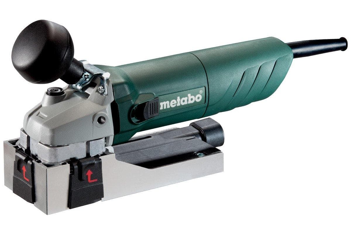 Fresa sverniciatrice 710W LF724S elimina vernici e smalti da superfici piane in legno METABO in Frese Eternal Brico - Ariano Irpino, commercioVirtuoso.it