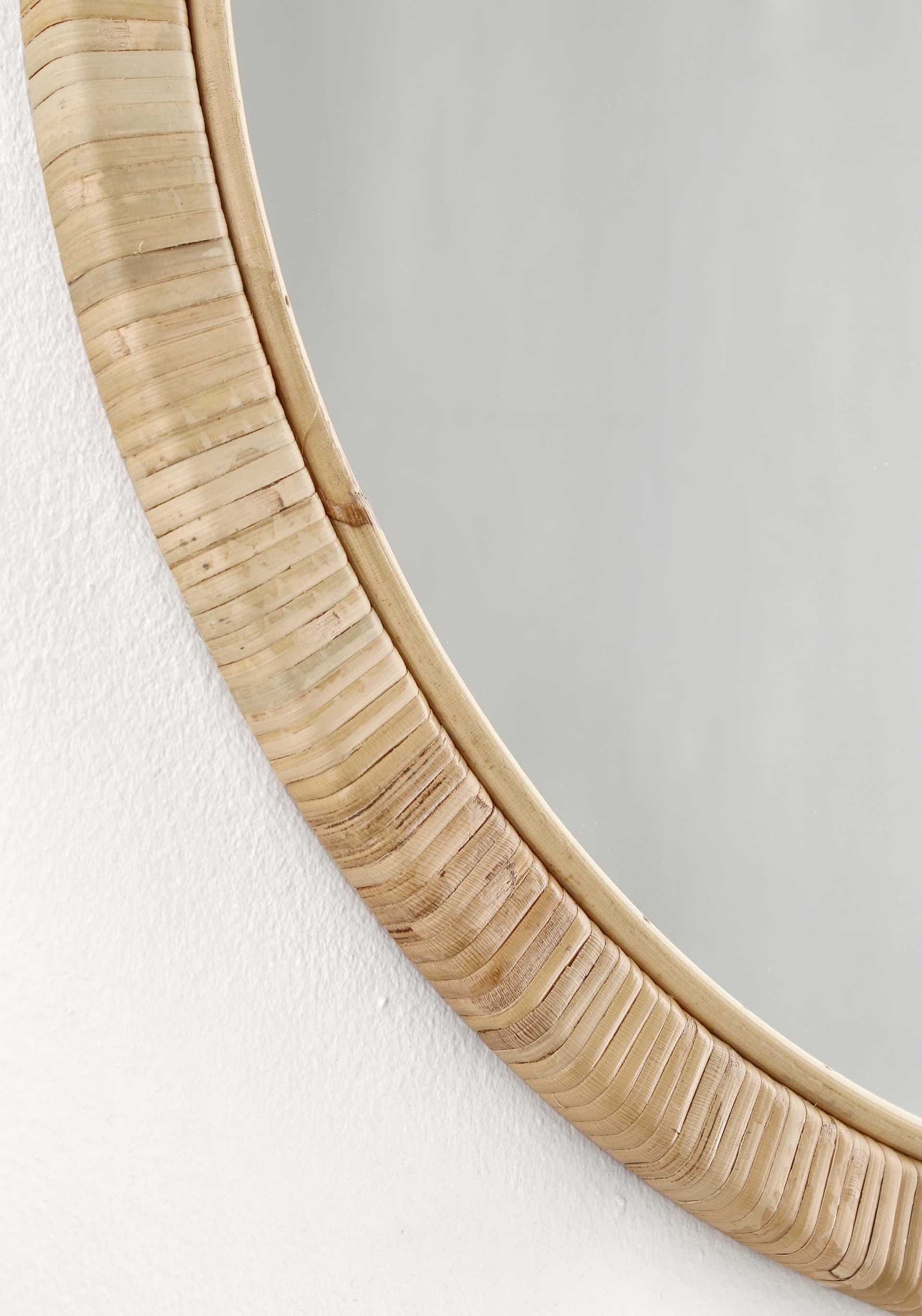 Specchio con cornice in mdf "Hakima" in Specchi da parete Decor Space - Altamura, commercioVirtuoso.it