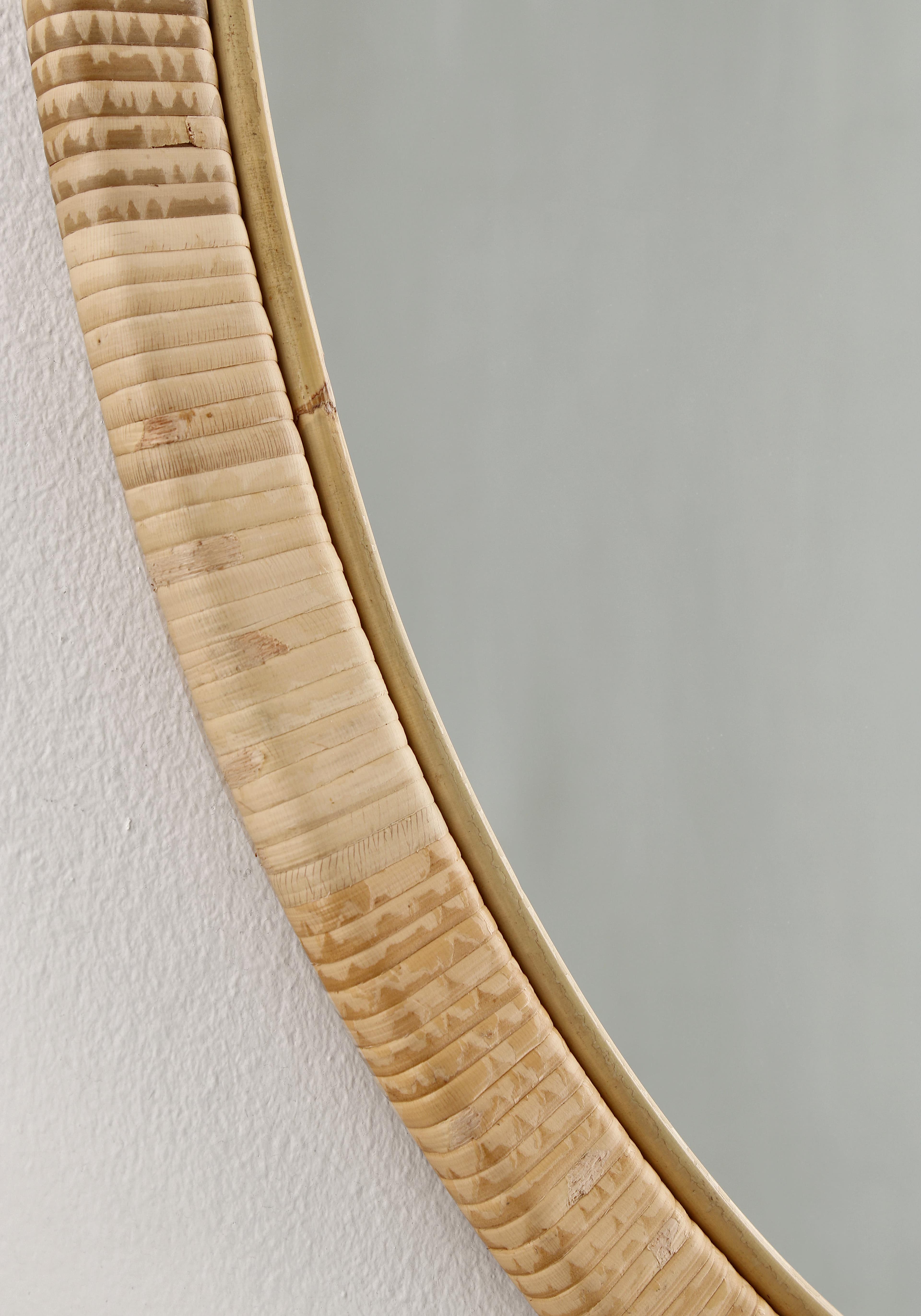 Specchio con cornice in mdf "Hakima" in Specchi da parete Decor Space - Altamura, commercioVirtuoso.it