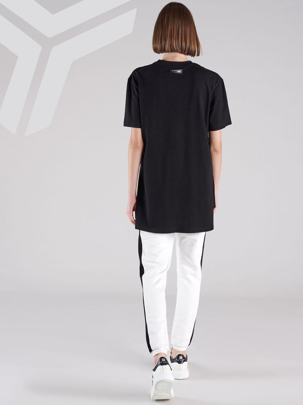 John Richmond PANTALONE FLEECE WELLISTING da donna in Pantaloni sportivi Drestige - Casamassima, commercioVirtuoso.it