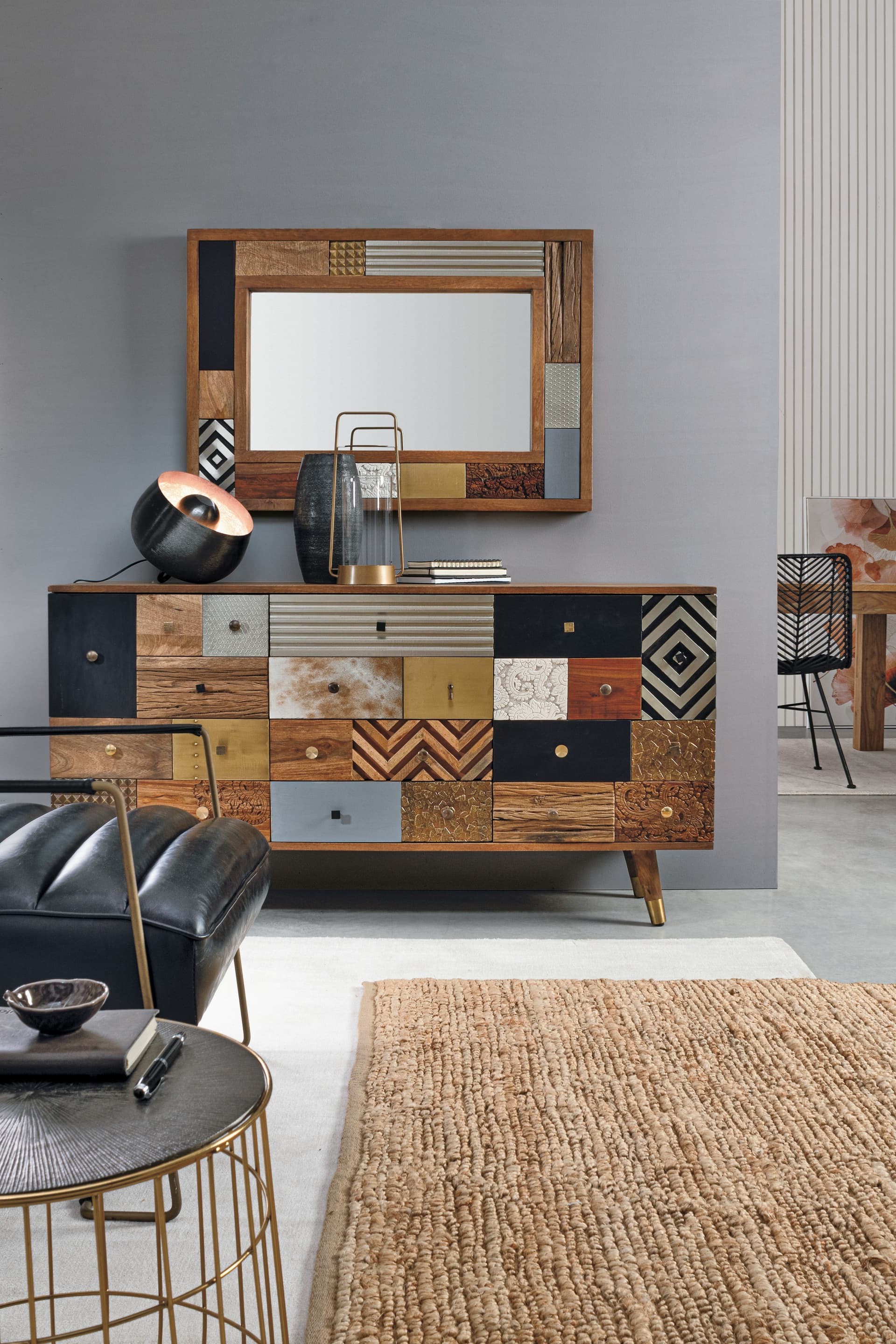 Specchio con cornice in legno "Dhaval" h 100a - 4b - 70 cm in Specchi da parete Decor Space - Altamura, commercioVirtuoso.it
