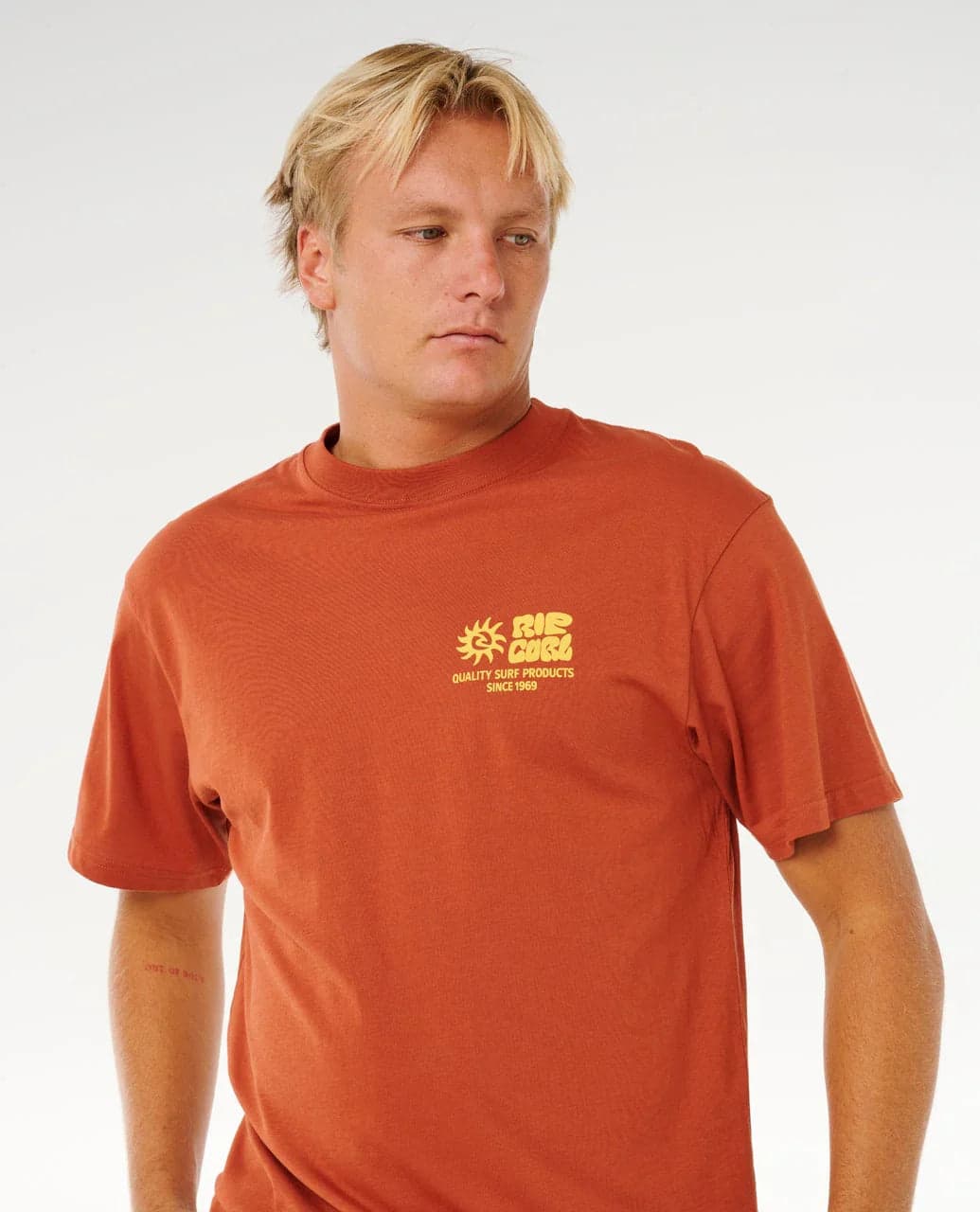 T-Shirt Rip Curl Pacific Rinse Glass Off Tee in T-shirt Snotshop - Roma, commercioVirtuoso.it