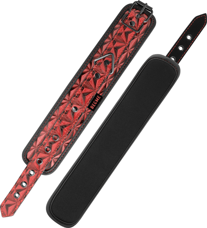 Manette Premium rosse e nere Begme cuffs bondage sadomaso fetish in prodotto Erosdom - Palmi, commercioVirtuoso.it