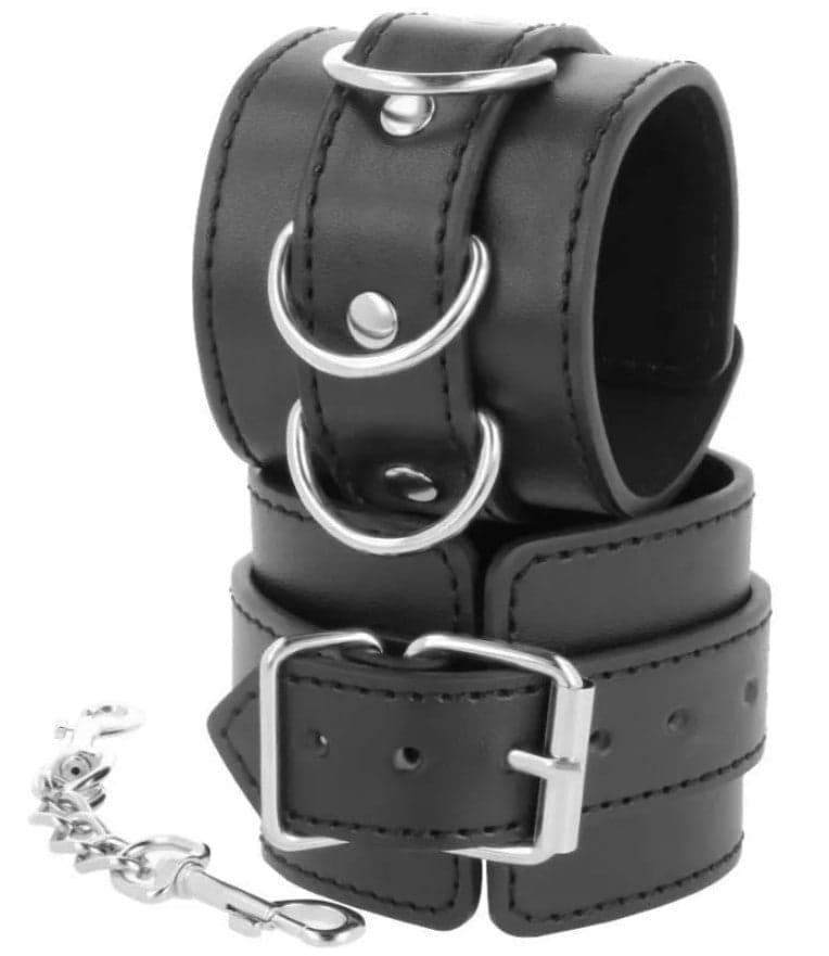 Darkness . manette pelle nera classic ideali per BDSM bondage fetish dominazione in prodotto Erosdom - Palmi, commercioVirtuoso.it