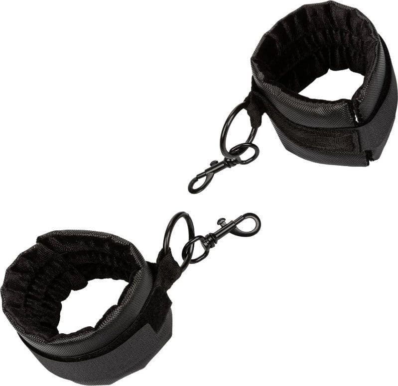 Set collare + manette + imbragoper bondage fetish BDSM scomponibile in prodotto Erosdom - Palmi, commercioVirtuoso.it