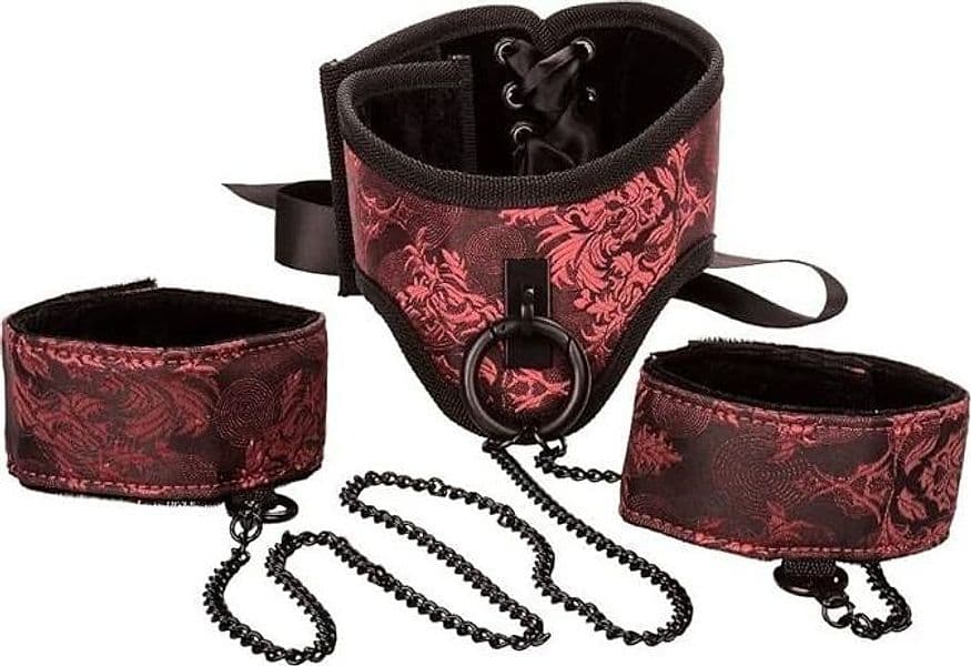 Scandal Premium collare posturale con manette per giochi bondage fetish in prodotto Erosdom - Palmi, commercioVirtuoso.it