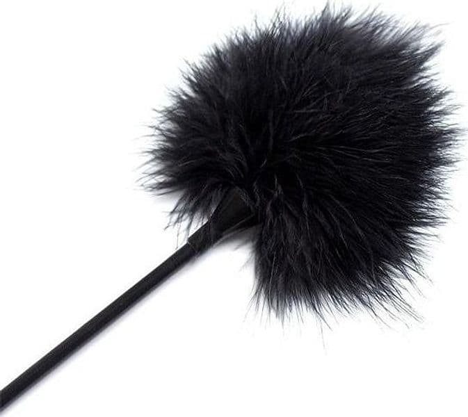 Frustino Ticler tintillatore piume circa 42 cm fetish bondage BDSM sadomaso nero in prodotto Erosdom - Palmi, commercioVirtuoso.it