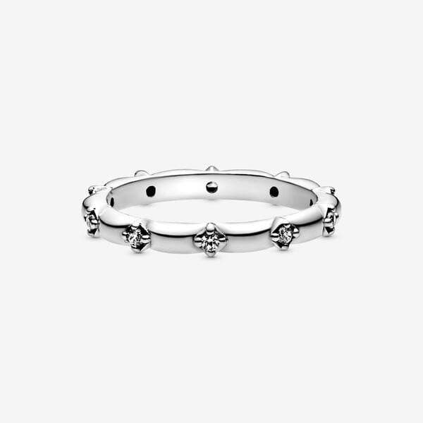 Pandora Anello a fascia Petali di fiore in Anelli Alba Gioielli - Casoria, commercioVirtuoso.it
