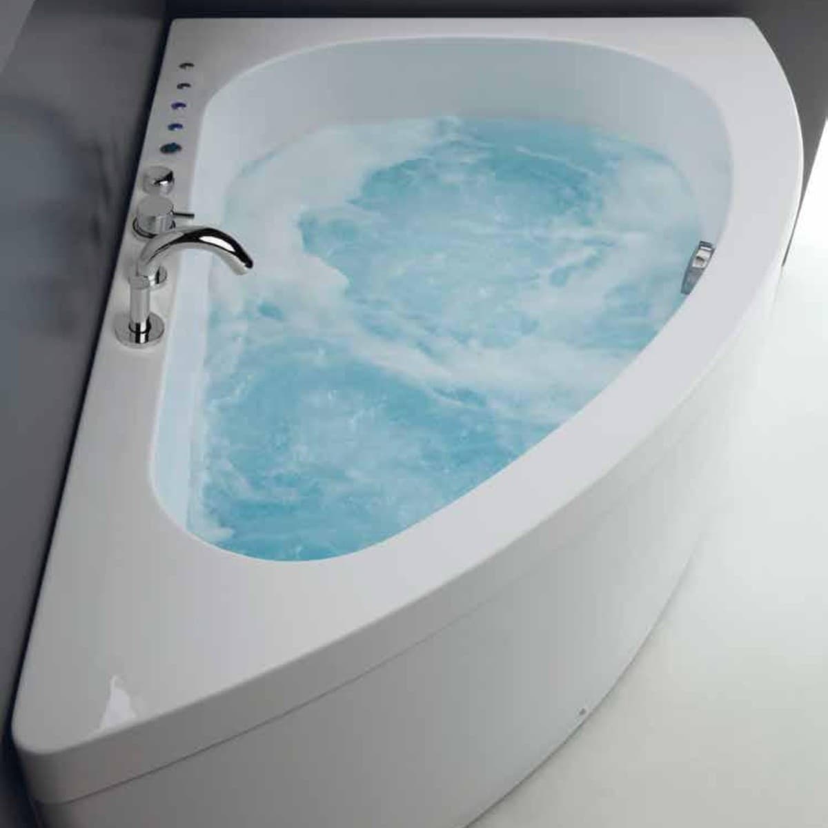 Vasca da Bagno Angolare Asimmetrica Sharm Dimensioni 150x100x60 in Vasca da bagno giapponese StileBagno - Roma, commercioVirtuoso.it