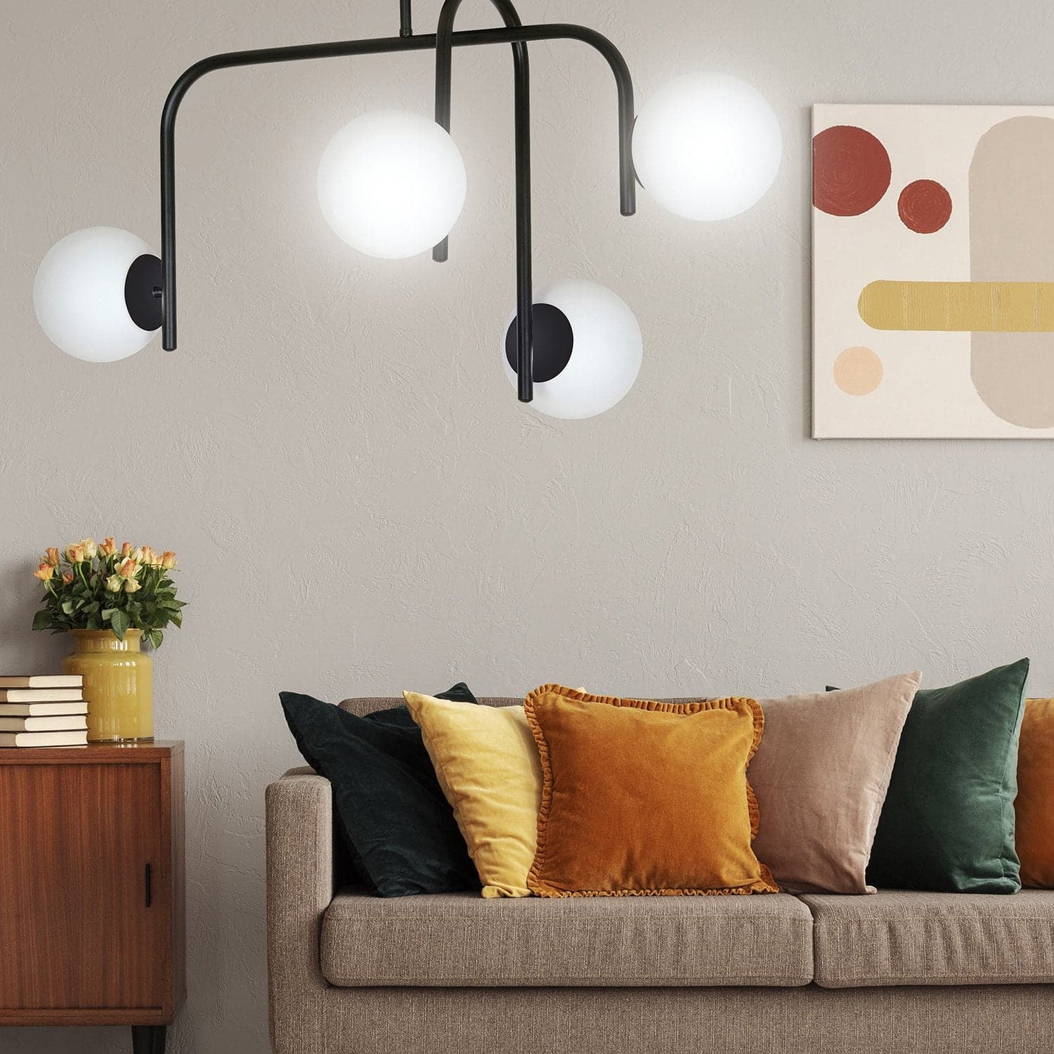 Lampadario 4 Luci Kalf In Acciaio Nero A Bracci E Sfere In Vetro Opalino in Lampade a sospensione LuceArt - Montecorvino Pugliano, commercioVirtuoso.it