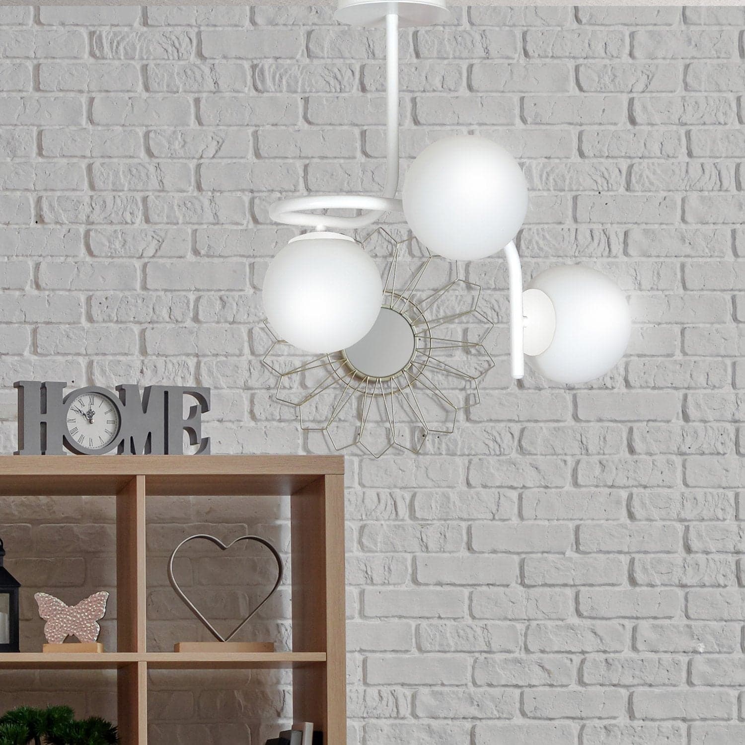 Lampadario 3 Luci Kalf In Acciaio Bianco A Bracci E Sfere In Vetro Opalino in Lampade a sospensione LuceArt - Montecorvino Pugliano, commercioVirtuoso.it