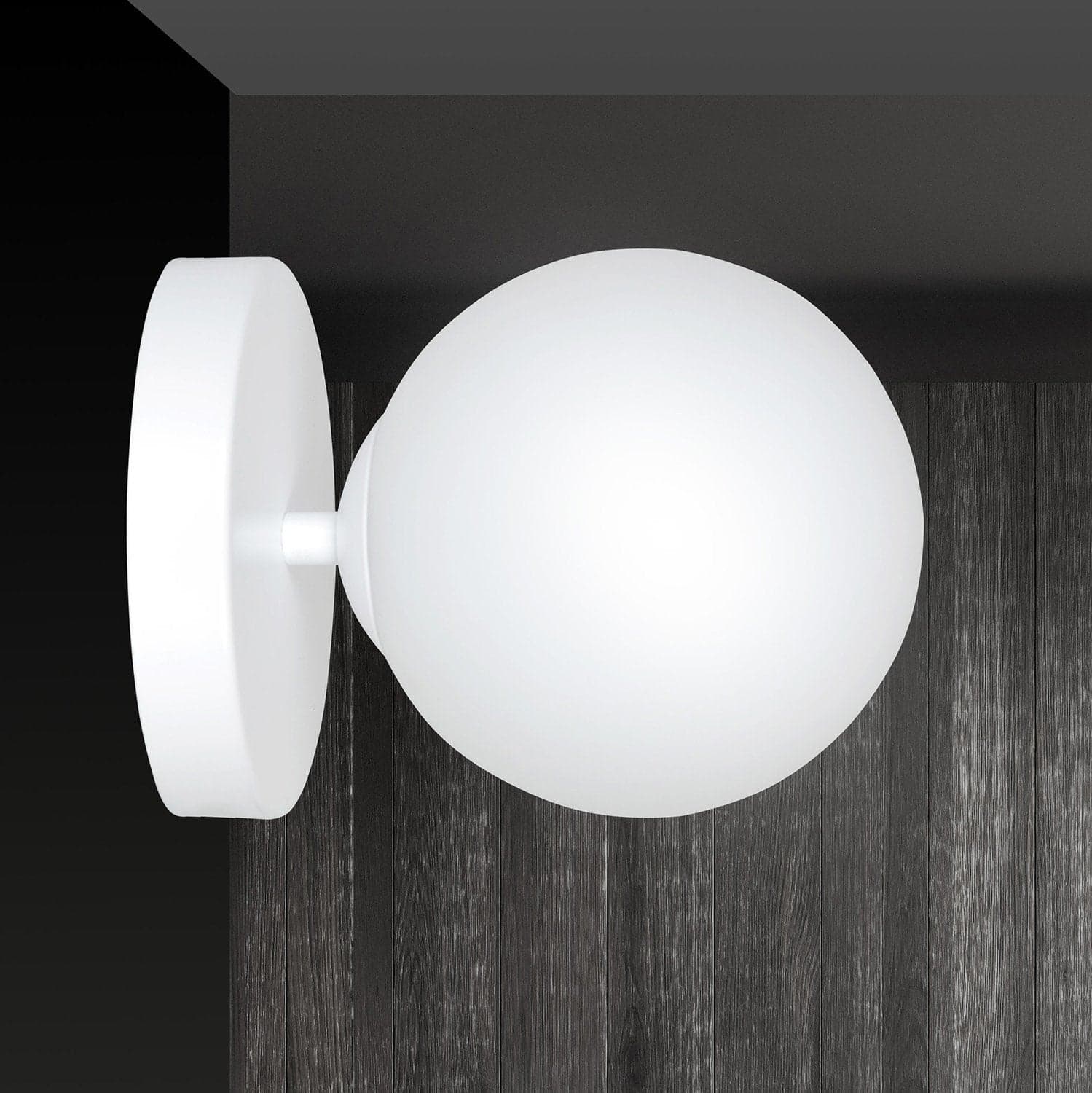 Applique 1 Luce Kalf In Acciaio Bianco A Bracci E Sfera In Vetro Opalino in Applique LuceArt - Montecorvino Pugliano, commercioVirtuoso.it