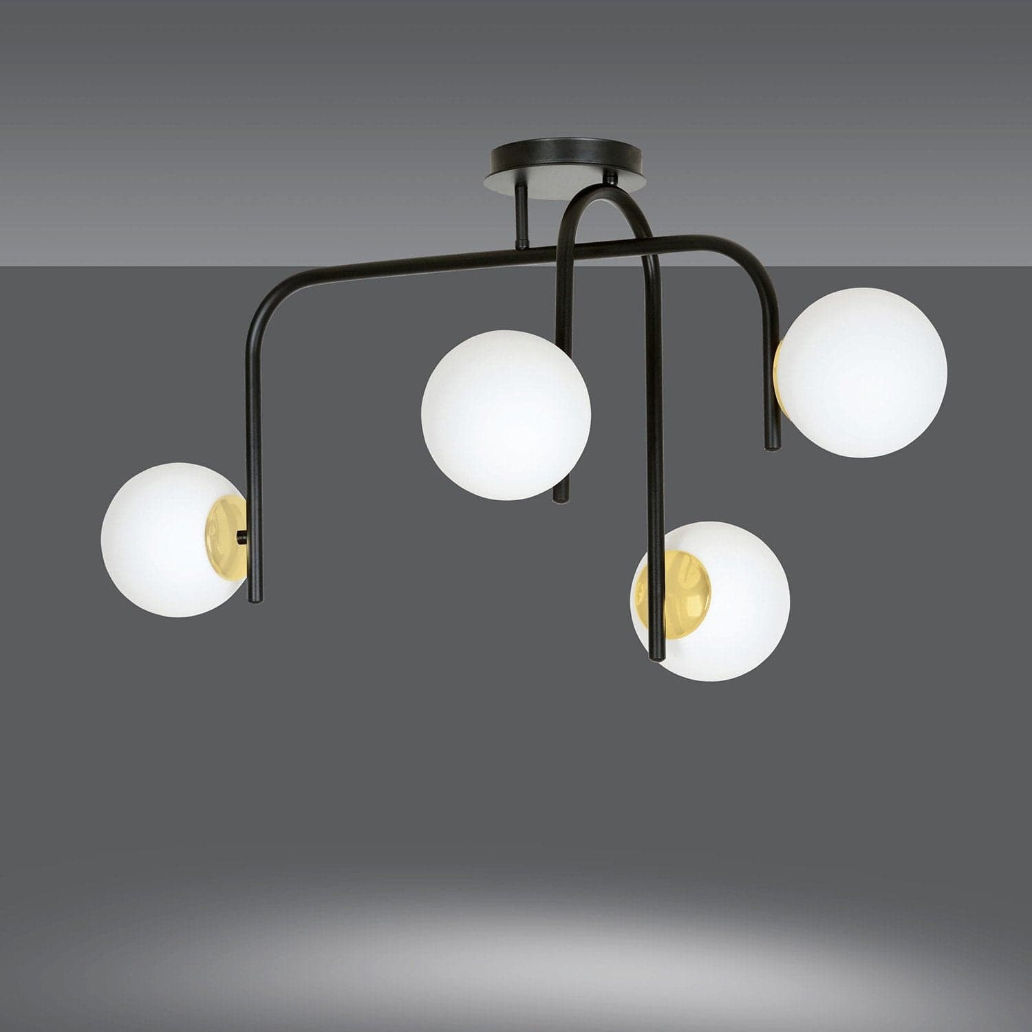 Lampadario 4 Luci Kalf In Acciaio Nero A Bracci E Sfere In Vetro Opalino E Oro in Lampade a sospensione LuceArt - Montecorvino Pugliano, commercioVirtuoso.it