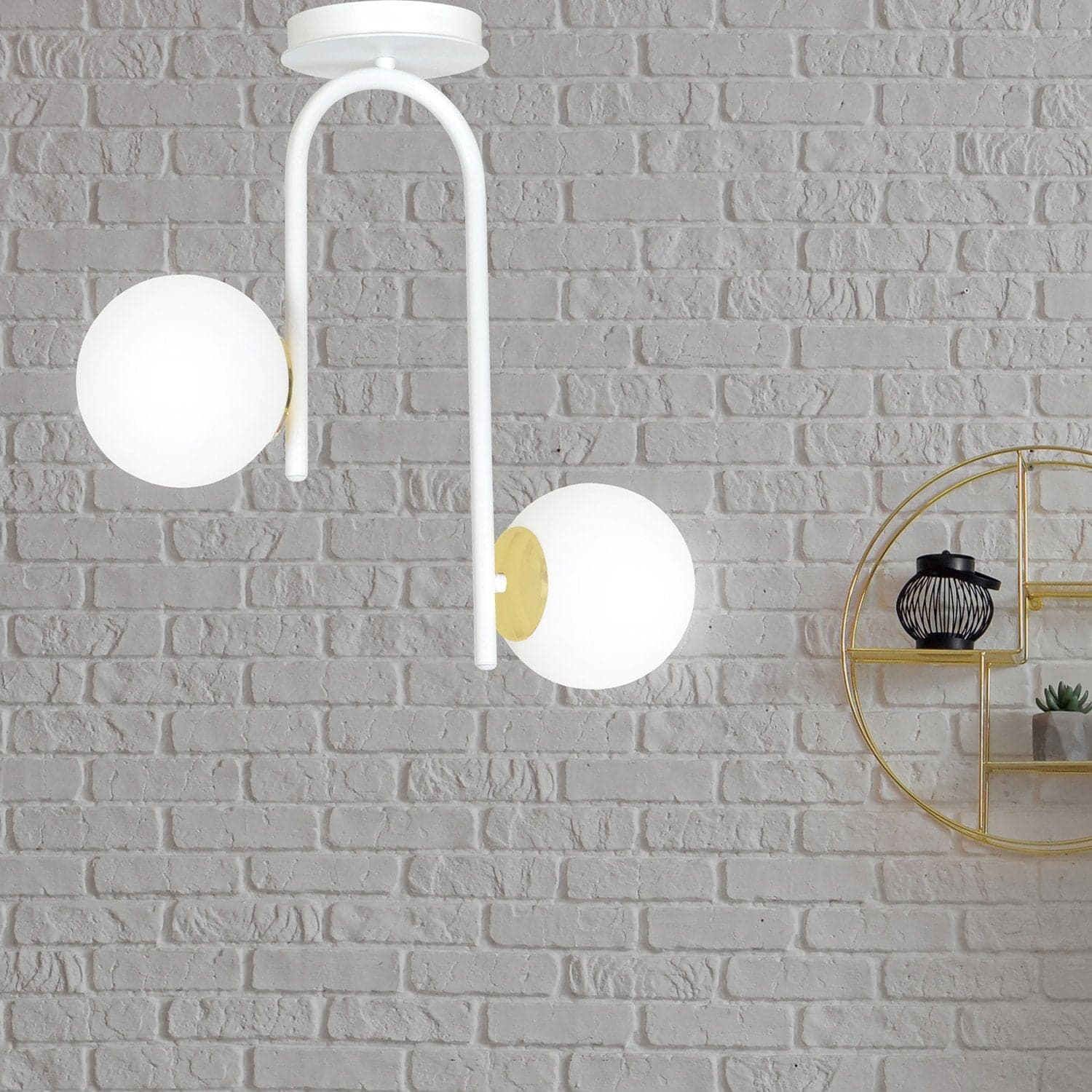 Lampadario 2 Luci Kalf In Acciaio Bianco A Bracci E Sfere In Vetro Opalino E Oro in Lampade a sospensione LuceArt - Montecorvino Pugliano, commercioVirtuoso.it
