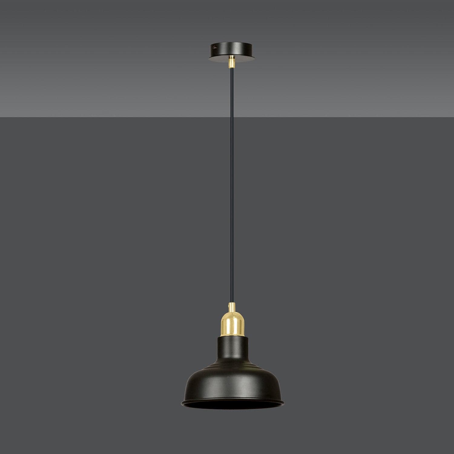 Sospensione Industrial 1 Luce Ibor In Acciaio Nero Con Elementi In Oro in Lampade a sospensione LuceArt - Montecorvino Pugliano, commercioVirtuoso.it