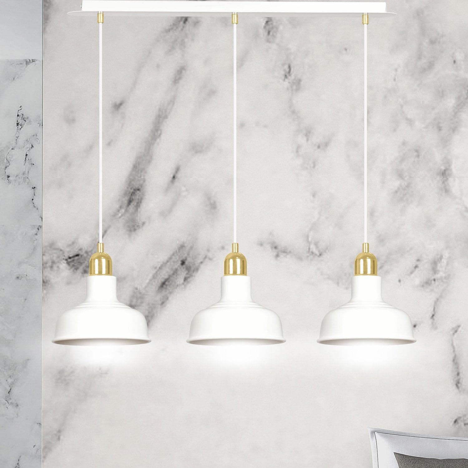 Lampadario Industrial 3 Luci Ibor In Acciaio Bianco Con Elementi In Oro in Lampade a sospensione LuceArt - Montecorvino Pugliano, commercioVirtuoso.it