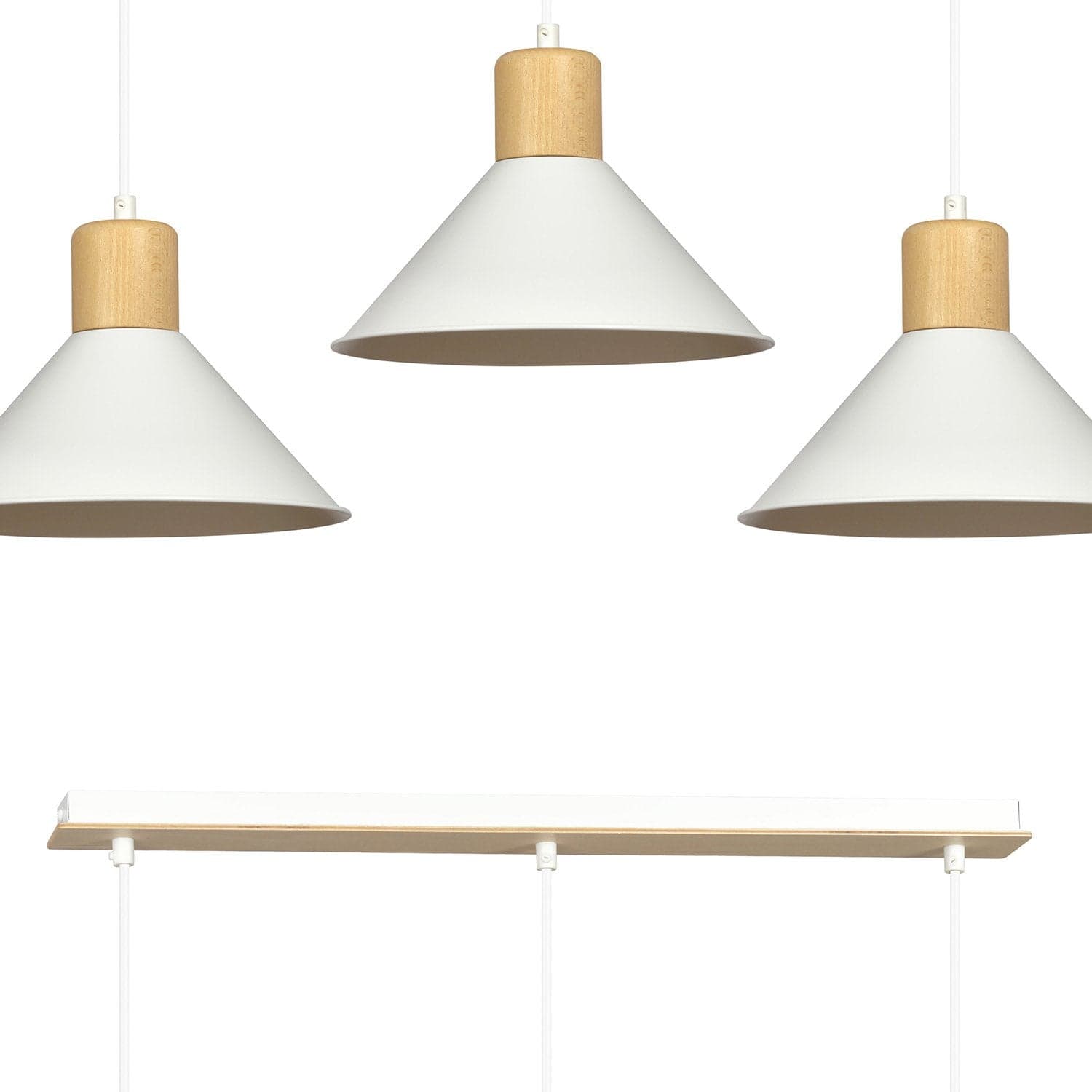 Sospensione Nordica 3 Luci Rowen In Acciaio Bianco E Legno in Lampade a sospensione LuceArt - Montecorvino Pugliano, commercioVirtuoso.it