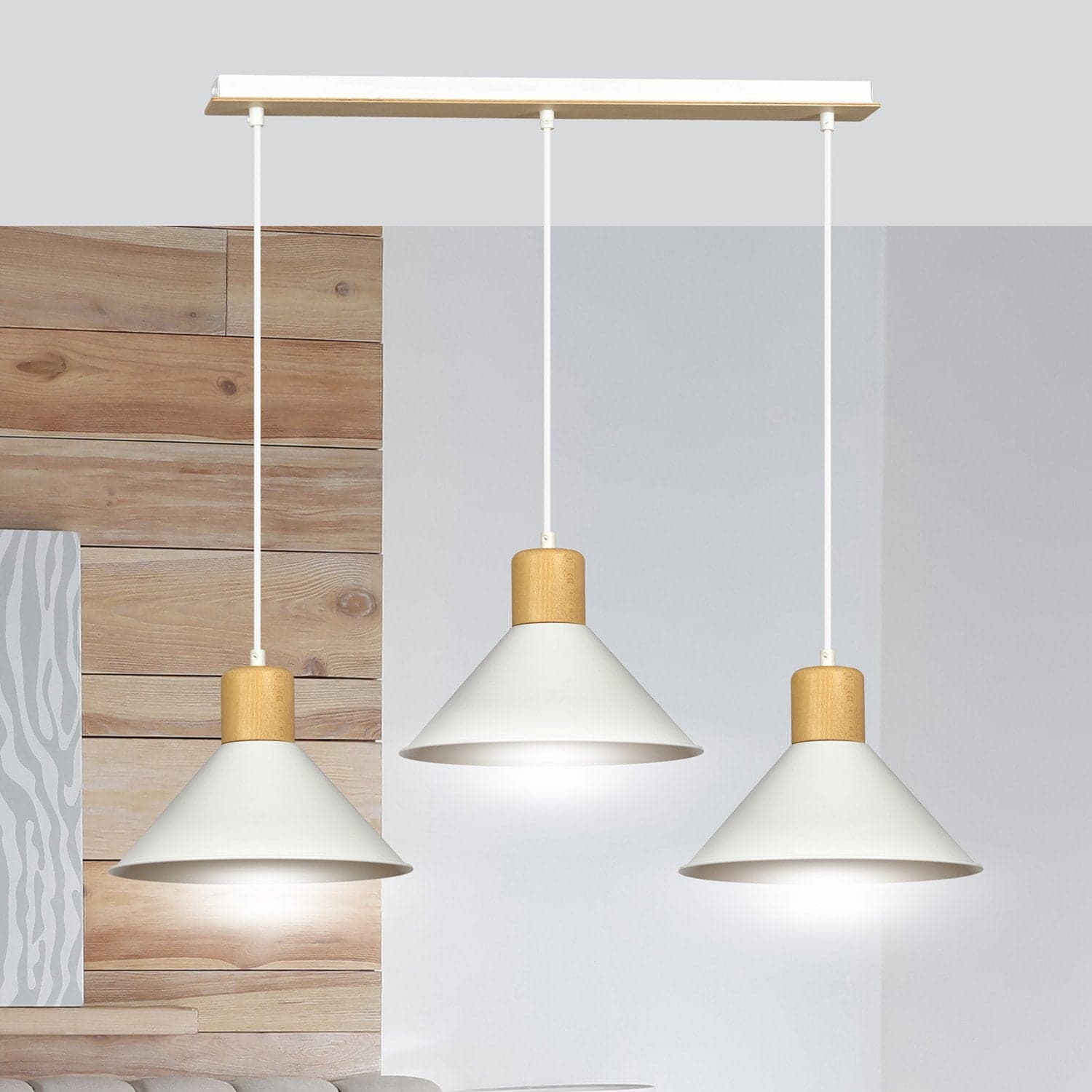 Sospensione Nordica 3 Luci Rowen In Acciaio Bianco E Legno in Lampade a sospensione LuceArt - Montecorvino Pugliano, commercioVirtuoso.it