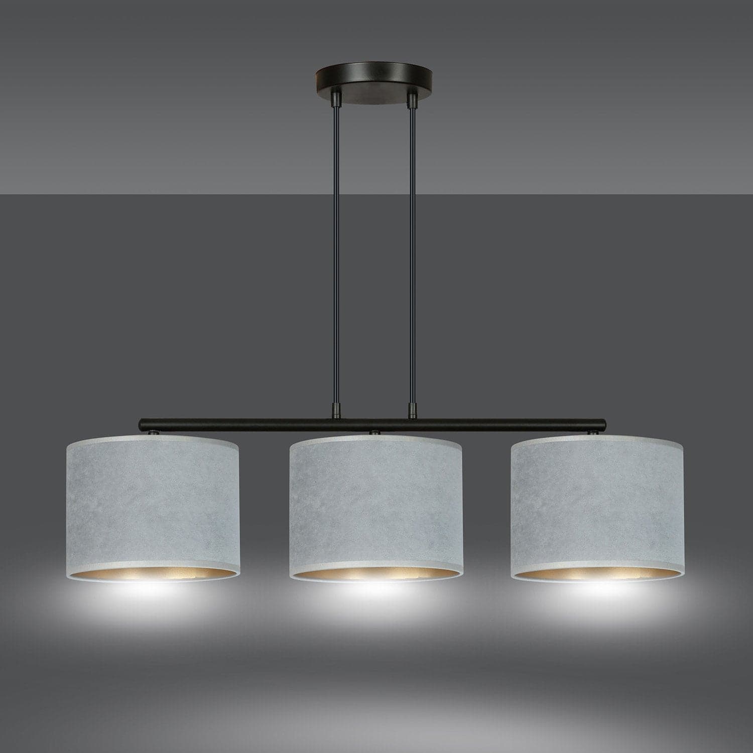 Lampadario 3 Luci Hilde In Acciaio Nero E Paralumi In Tessuto Grigio in Lampade a sospensione LuceArt - Montecorvino Pugliano, commercioVirtuoso.it