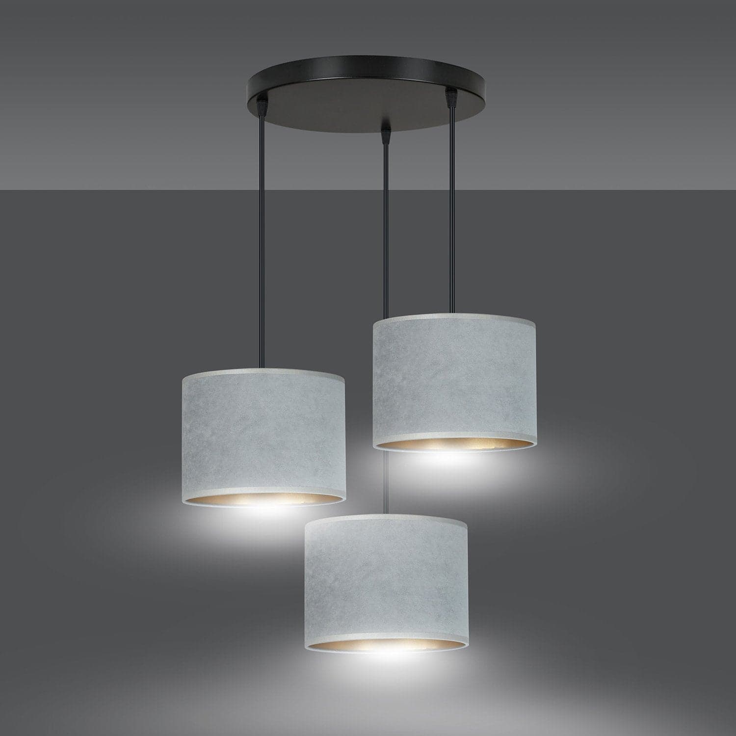 Lampadario Tondo 3 Luci Hilde In Acciaio Nero E Paralumi In Tessuto Grigio in Lampadari LuceArt - Montecorvino Pugliano, commercioVirtuoso.it
