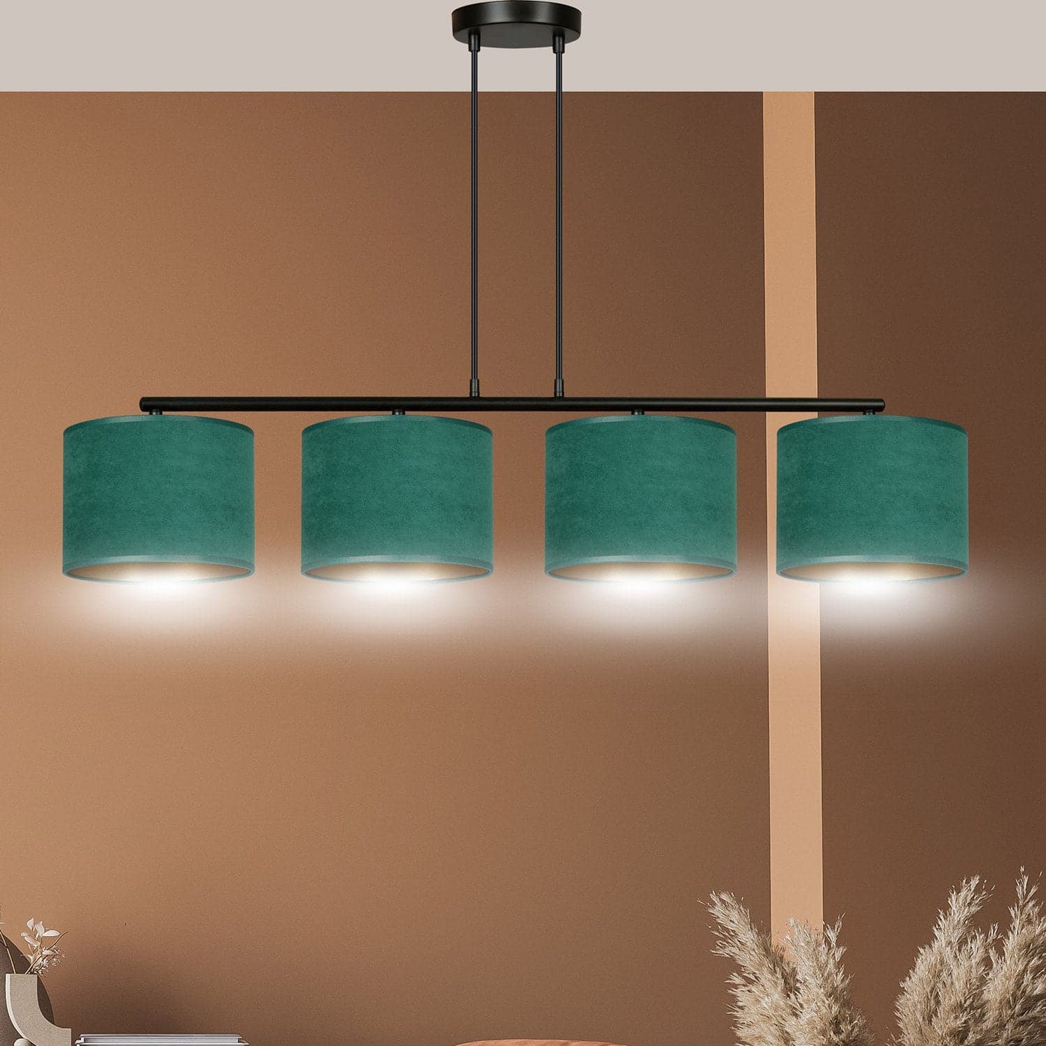 Lampadario 4 Luci Hilde In Acciaio Nero E Paralumi In Tessuto Verde in Lampade a sospensione LuceArt - Montecorvino Pugliano, commercioVirtuoso.it