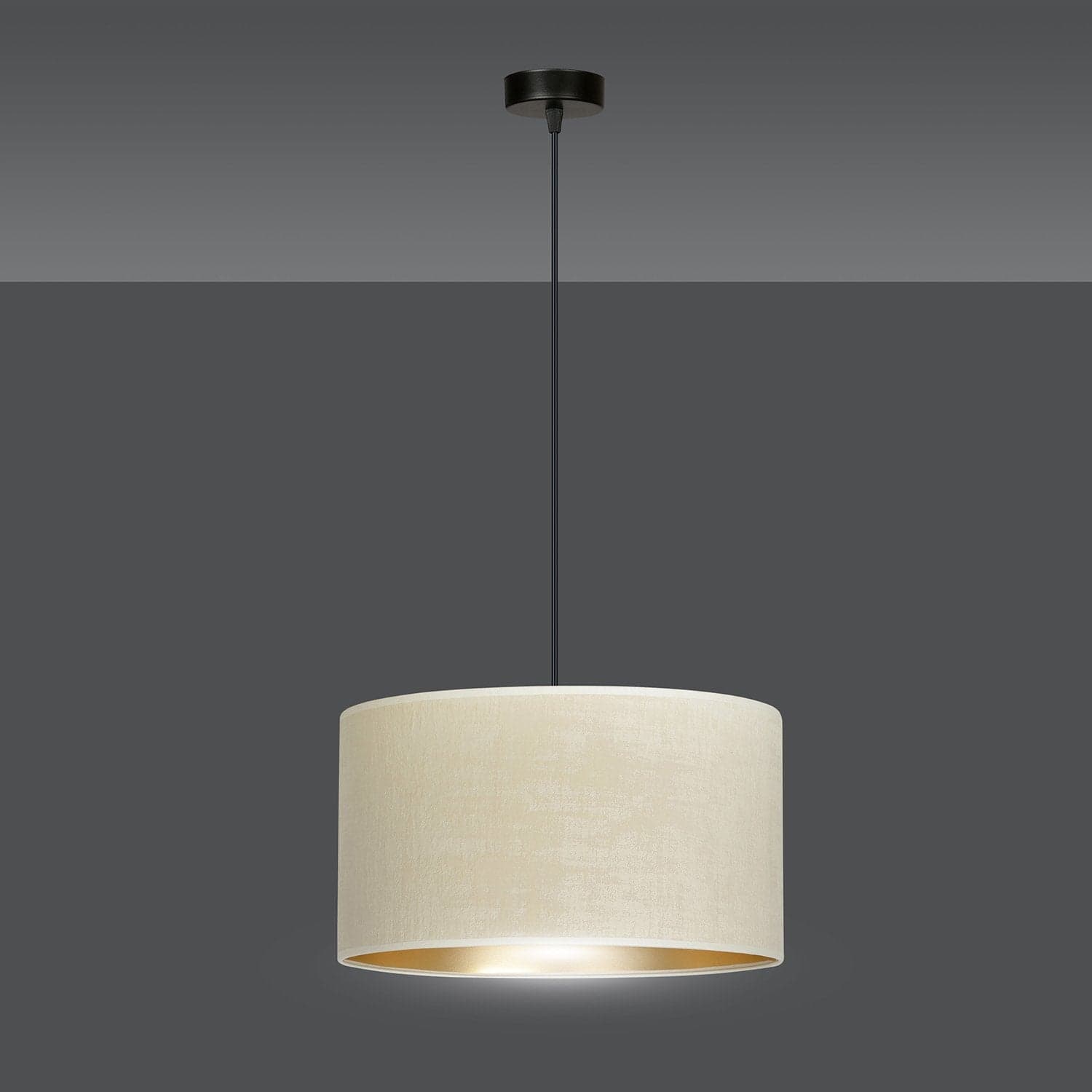 Sospensione 1 Luce Hilde In Acciaio Nero E Paralume In Tessuto Beige in Lampade a sospensione LuceArt - Montecorvino Pugliano, commercioVirtuoso.it