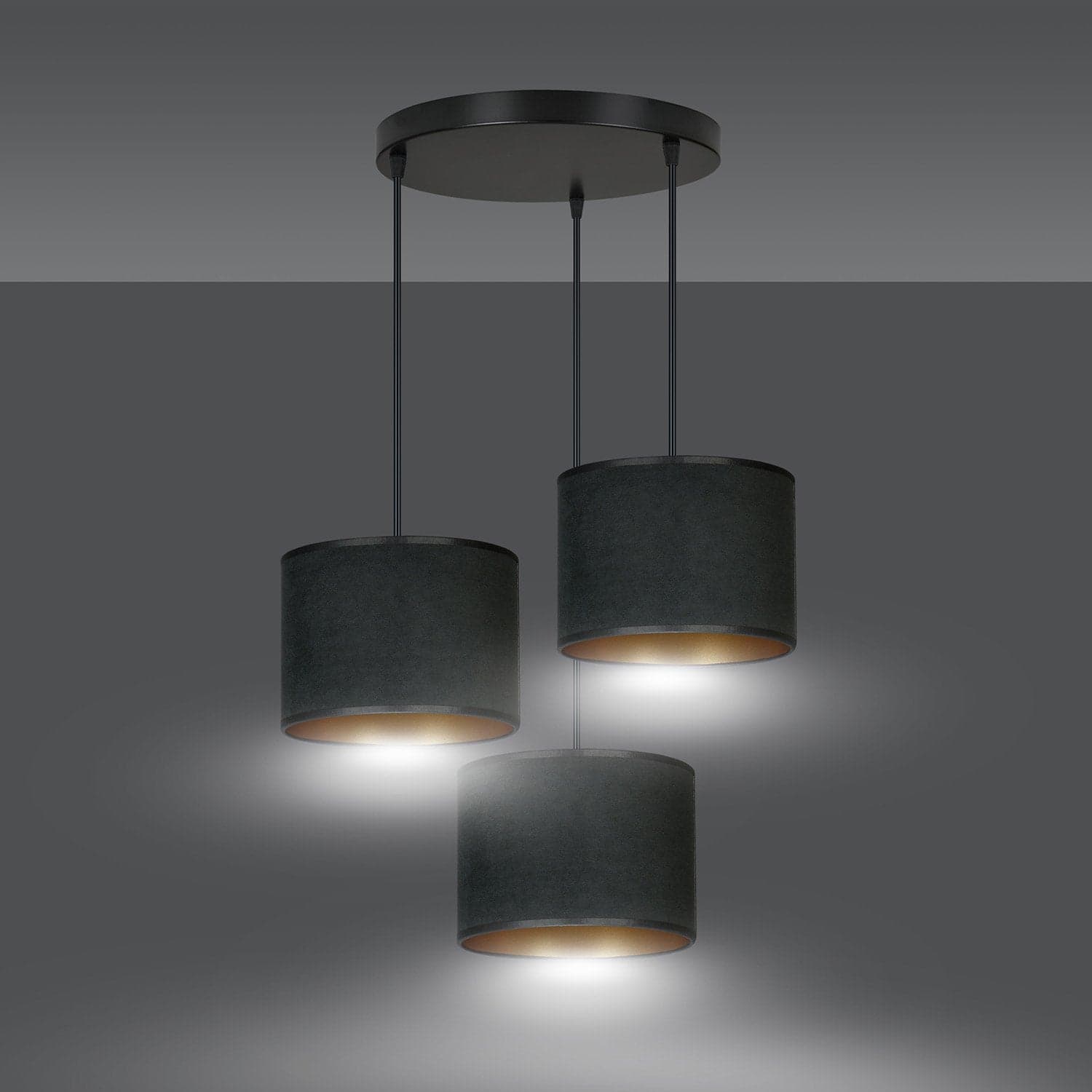 Lampadario Tondo 3 Luci Hilde In Acciaio Nero E Paralumi In Tessuto Nero in Lampade a sospensione LuceArt - Montecorvino Pugliano, commercioVirtuoso.it