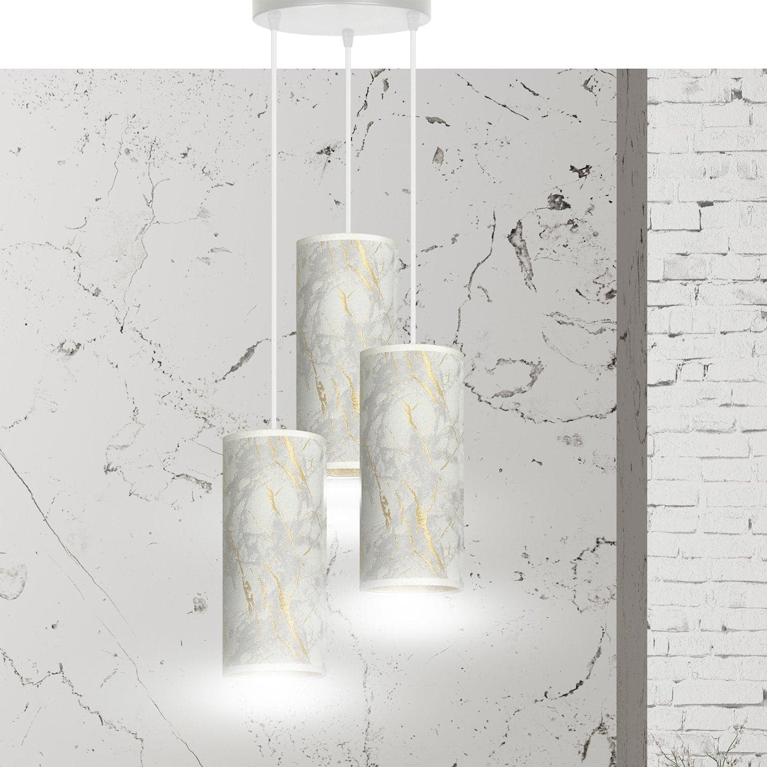 Sospensione Tonda 3 Luci Karli In Acciaio Bianco E Paralumi Effetto Marmo Dorato in Lampade a sospensione LuceArt - Montecorvino Pugliano, commercioVirtuoso.it