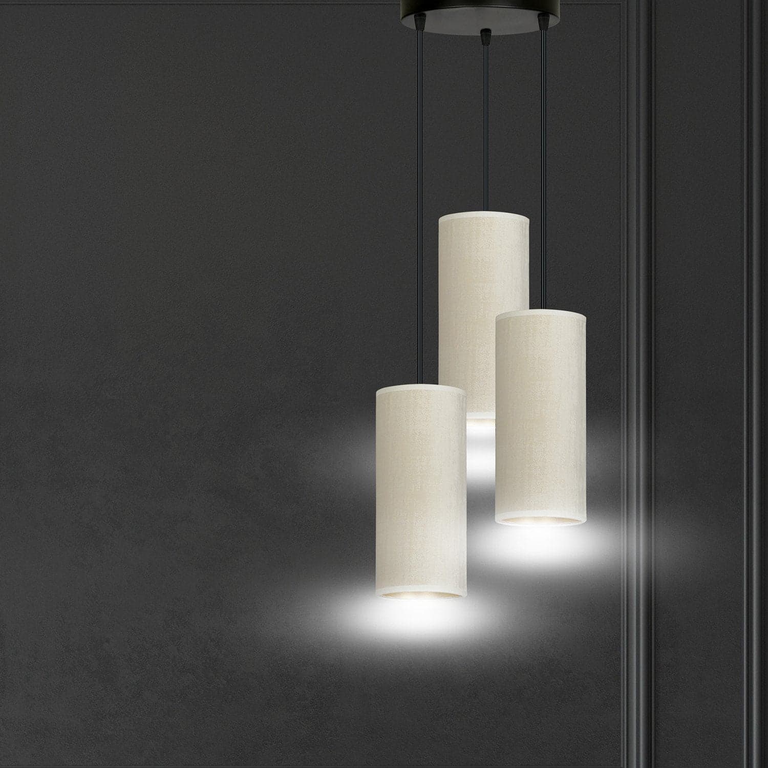 Sospensione Tonda 3 Luci Bente In Acciaio Nero E Paralumi Bianco E Oro in Lampade a sospensione LuceArt - Montecorvino Pugliano, commercioVirtuoso.it