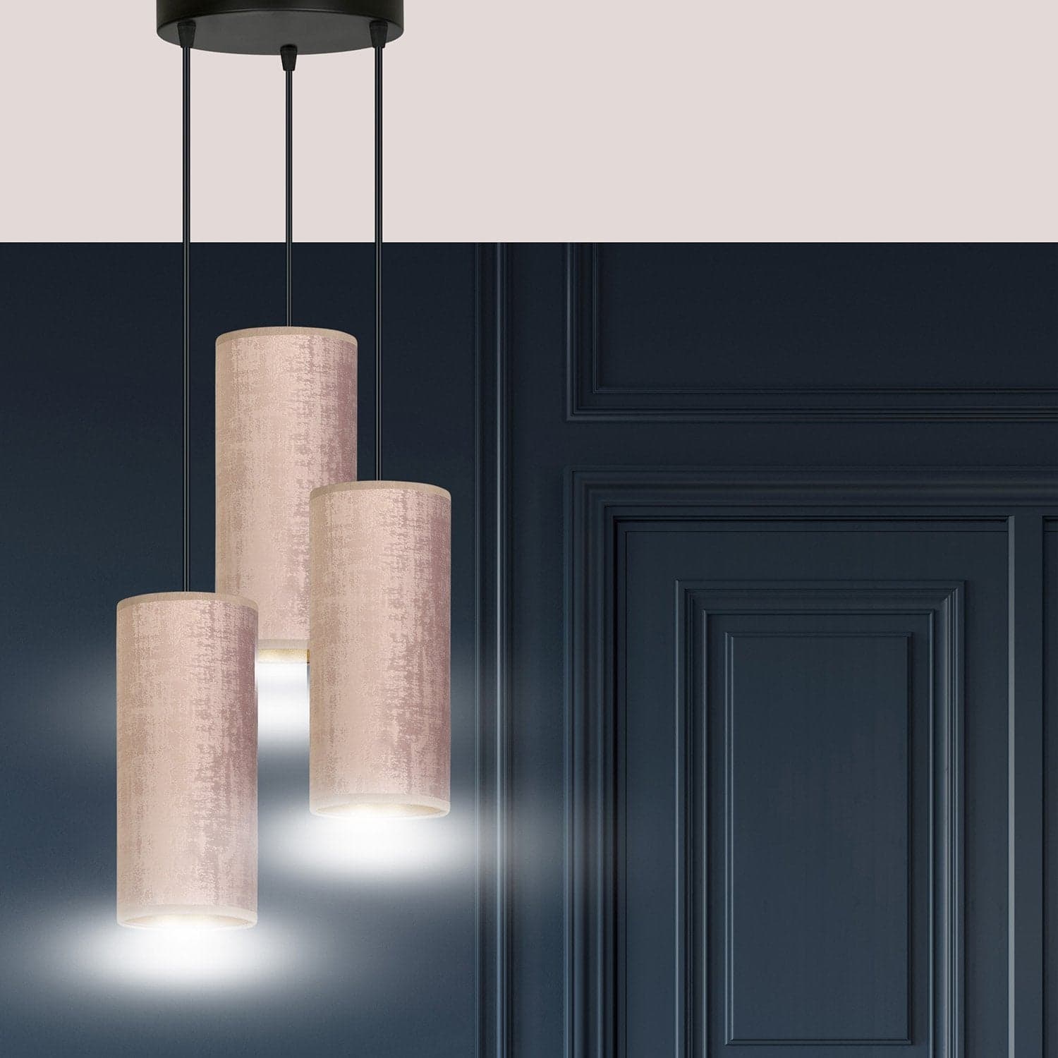 Sospensione Tonda 3 Luci Bente In Acciaio Nero E Paralumi Rosa E Oro in Lampade a sospensione LuceArt - Montecorvino Pugliano, commercioVirtuoso.it