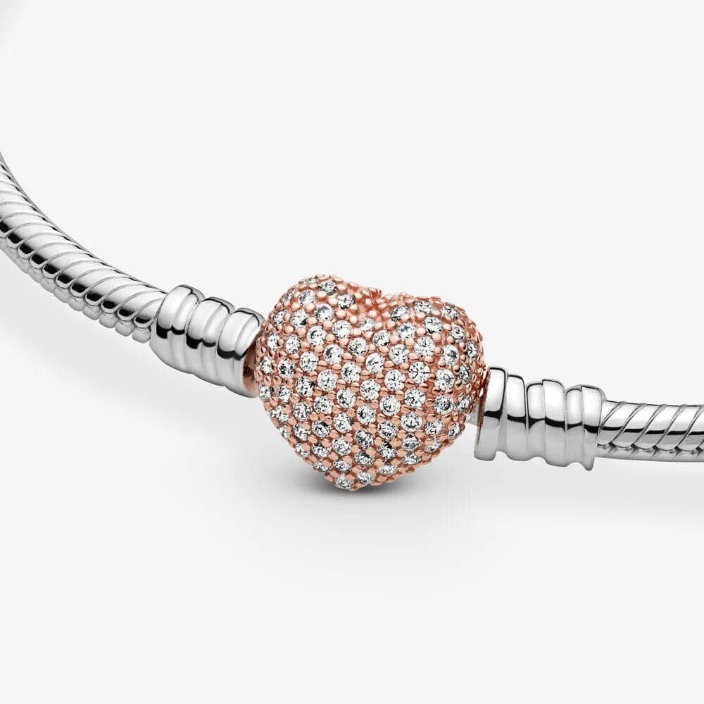 Pandora Bracciale Moments con maglia snake e chiusura con cuore e pavé in Bracciali Alba Gioielli - Casoria, commercioVirtuoso.it