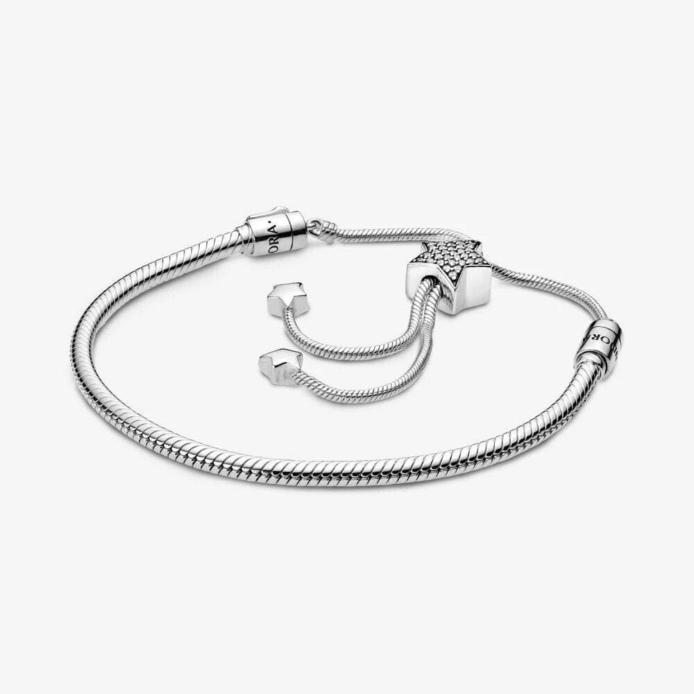 Pandora Bracciale Moments con maglia snake, stelle e pavé e chiusura regolabile