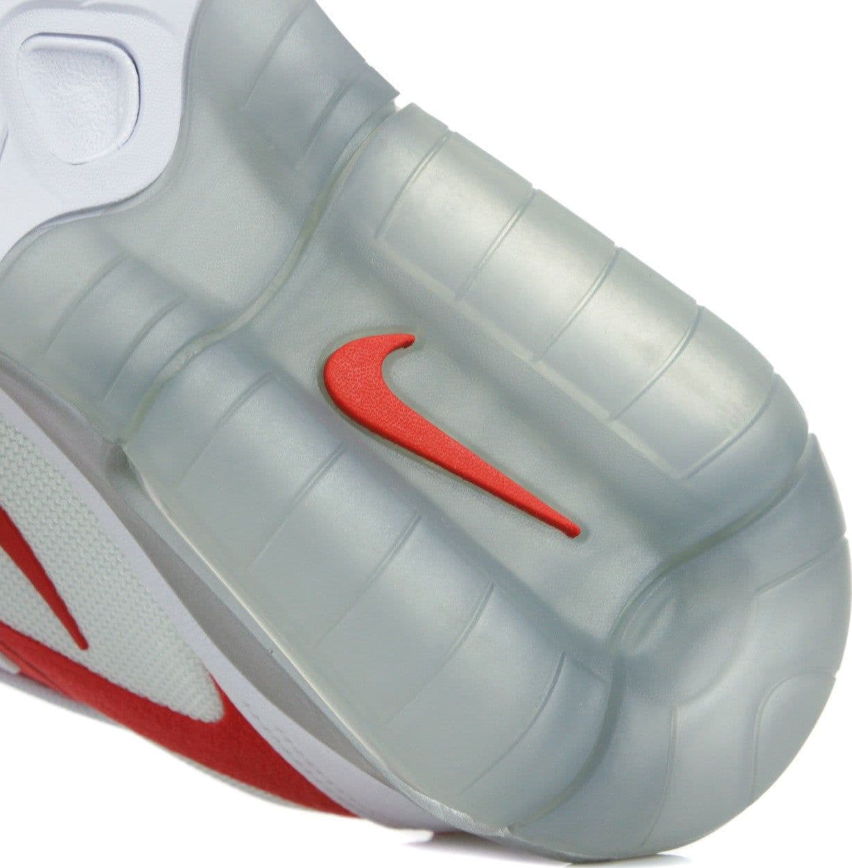Nike Scarpa Bassa Uomo Air Max 200 White/university Red/metallic Silver da uomo in Sneaker casual Drestige - Casamassima, commercioVirtuoso.it